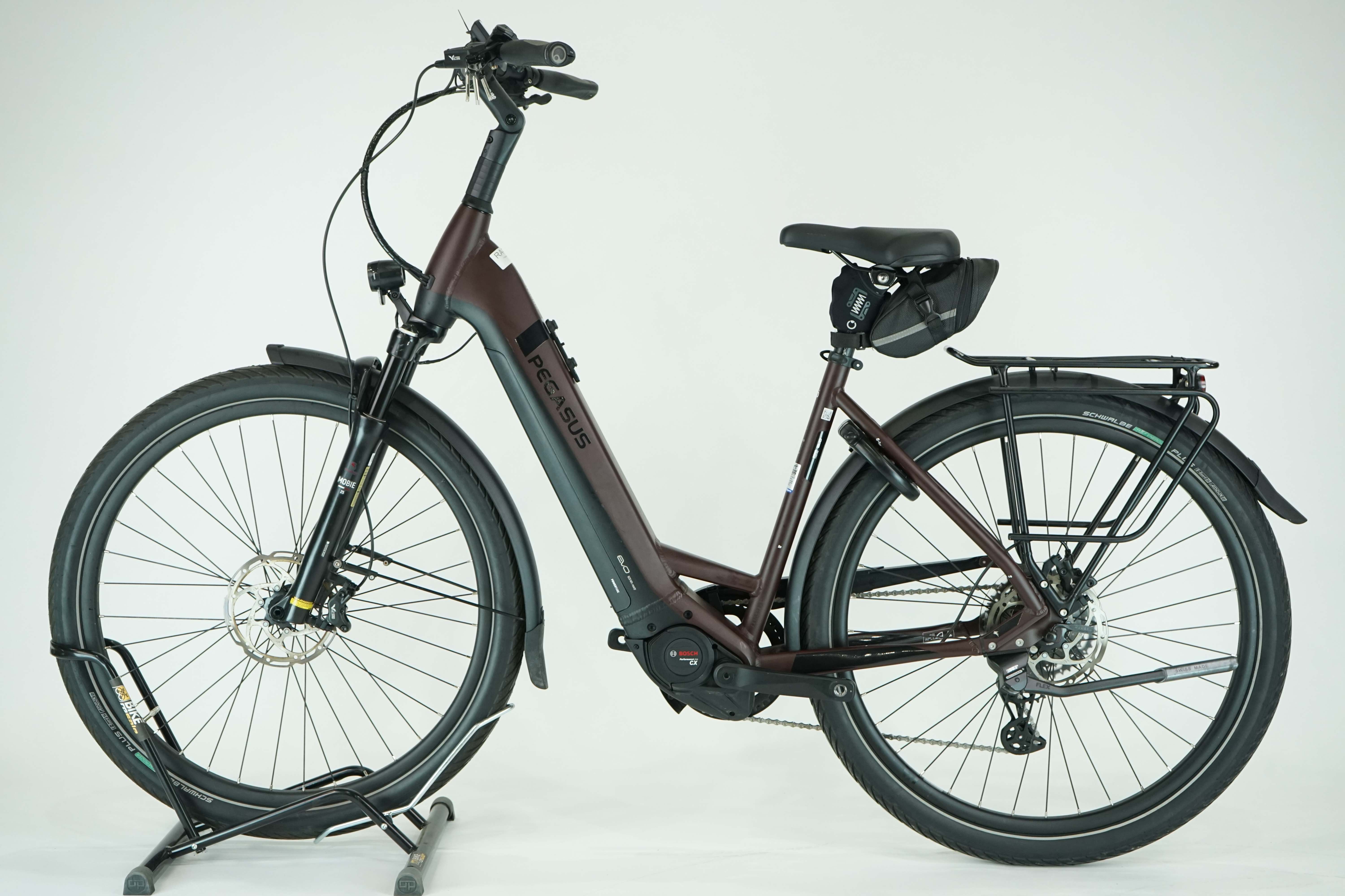 Pegasus Strong Evo 10 lite 2022 - Trekking E Bike - 625 Wh - Tiefeinsteiger