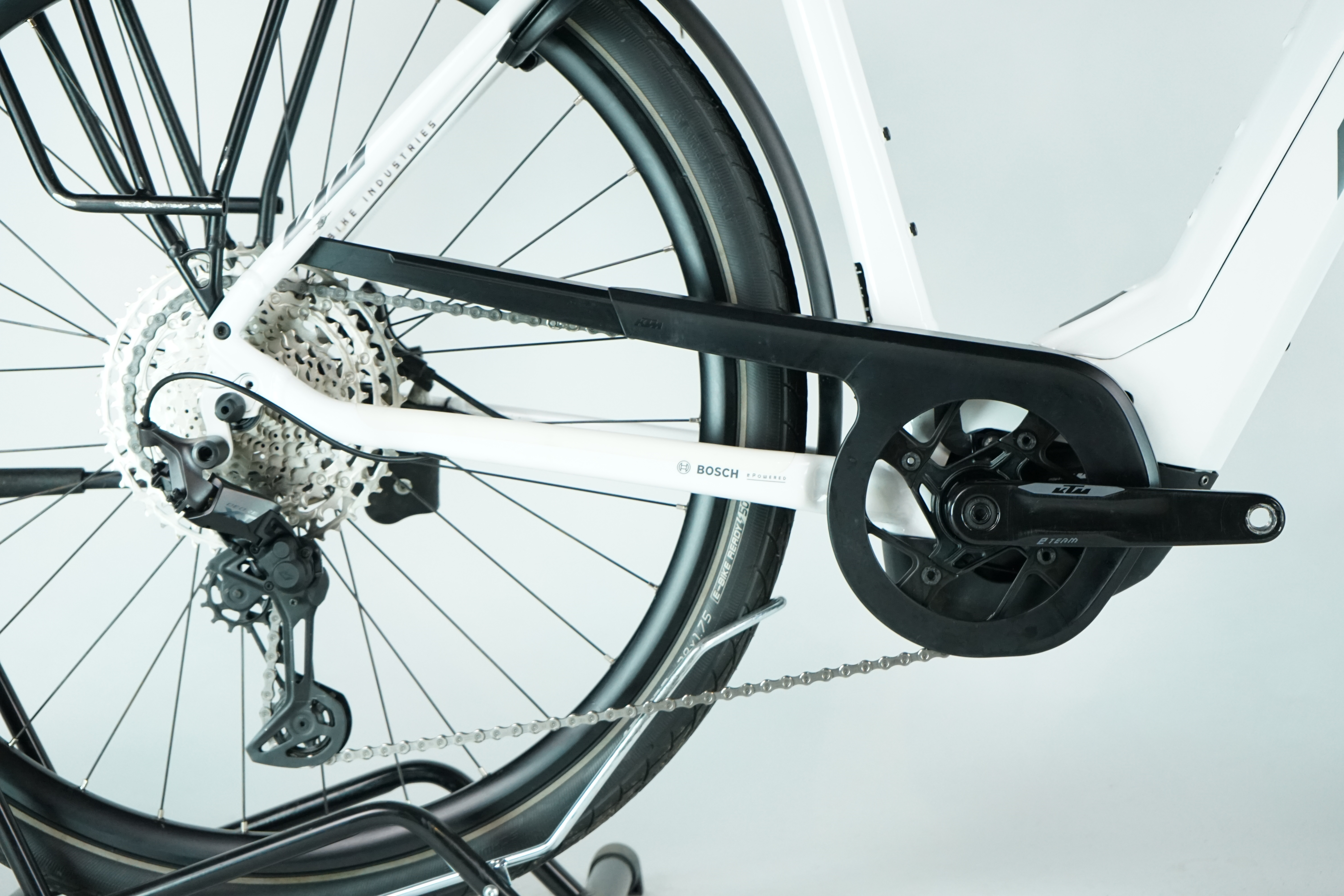 KTM Macina Style 720 Herren 2022- Trekking E Bike - 750Wh - Diamant