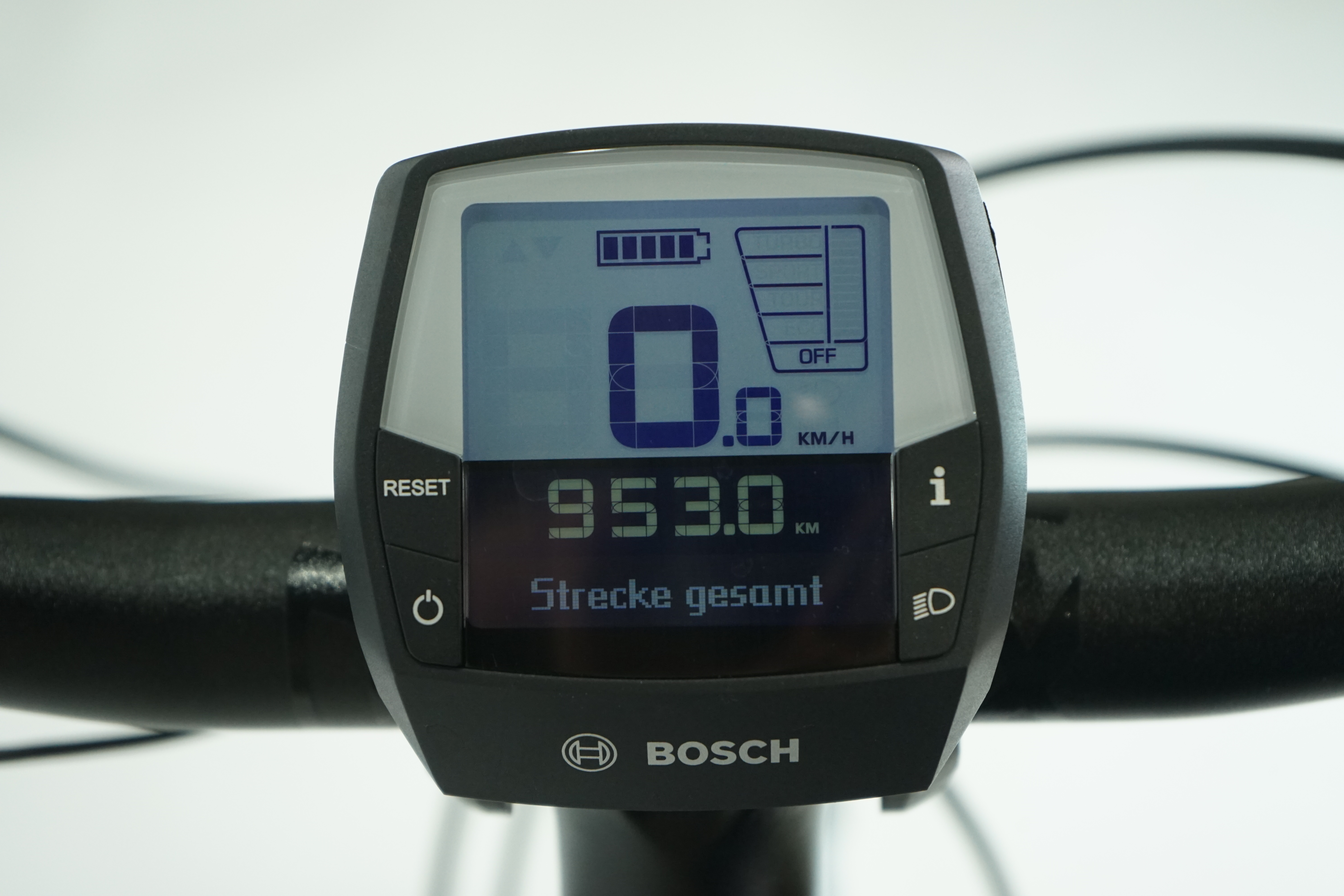 Raleigh Kent Premium 2022 - City E Bike - 625 Wh - Riemen - Tiefeinstieg