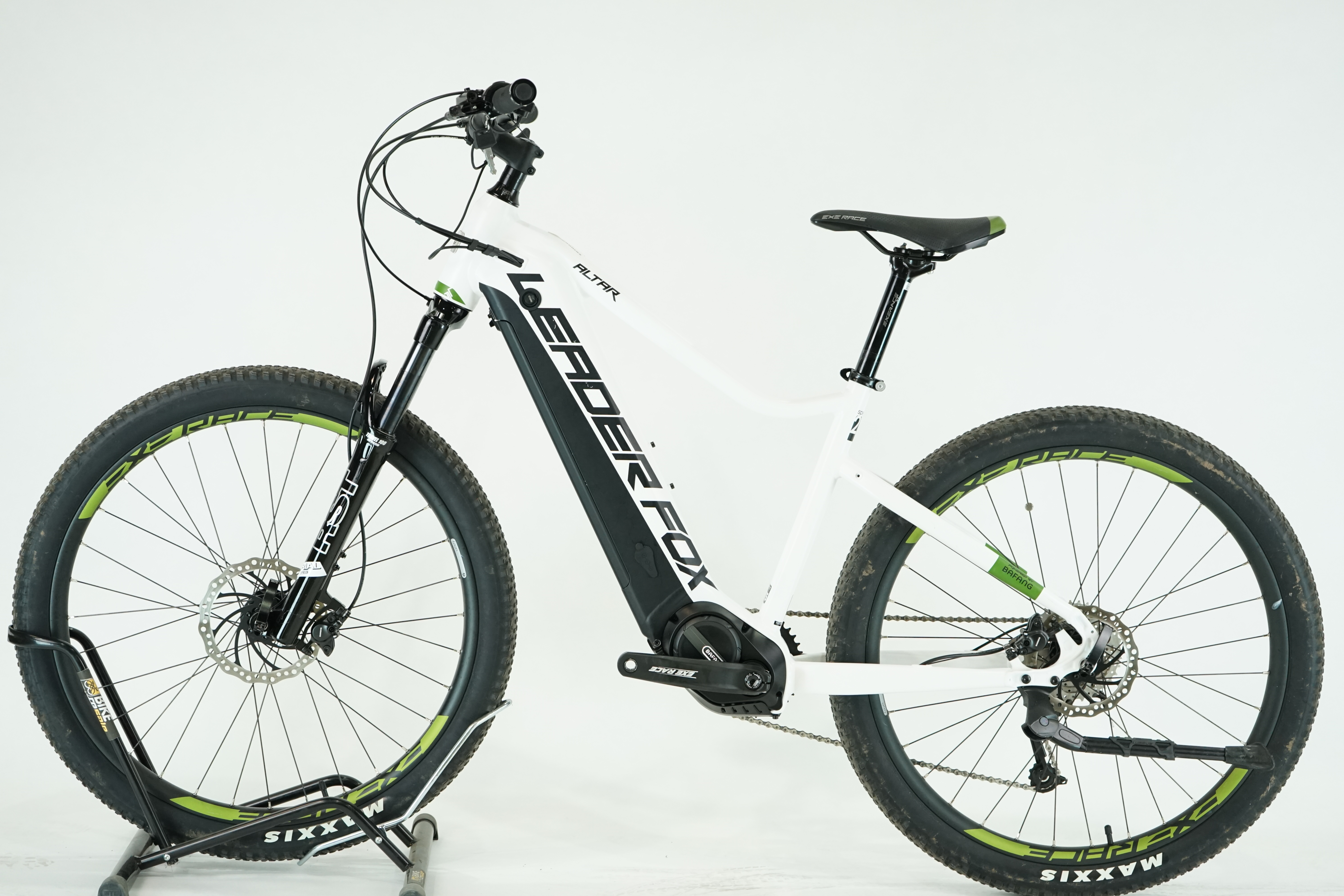 Leader Fox Altar 2020 - E Mountainbike - 720 Wh - 27,5 Zoll - Aluminium 