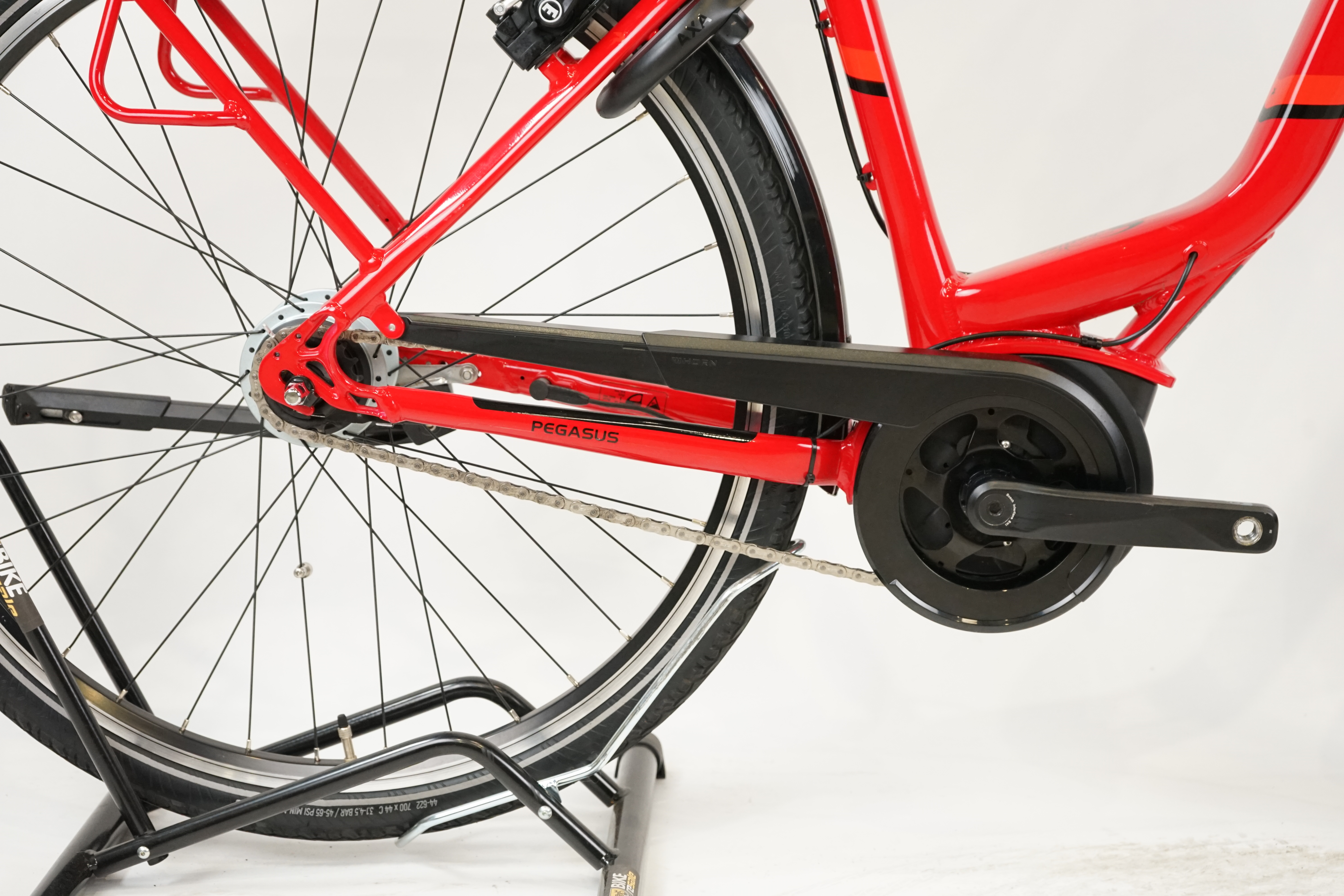 PEGASUS Solero E8R Plus 2021 - City E Bike - 500 Wh - Tiefeinsteiger