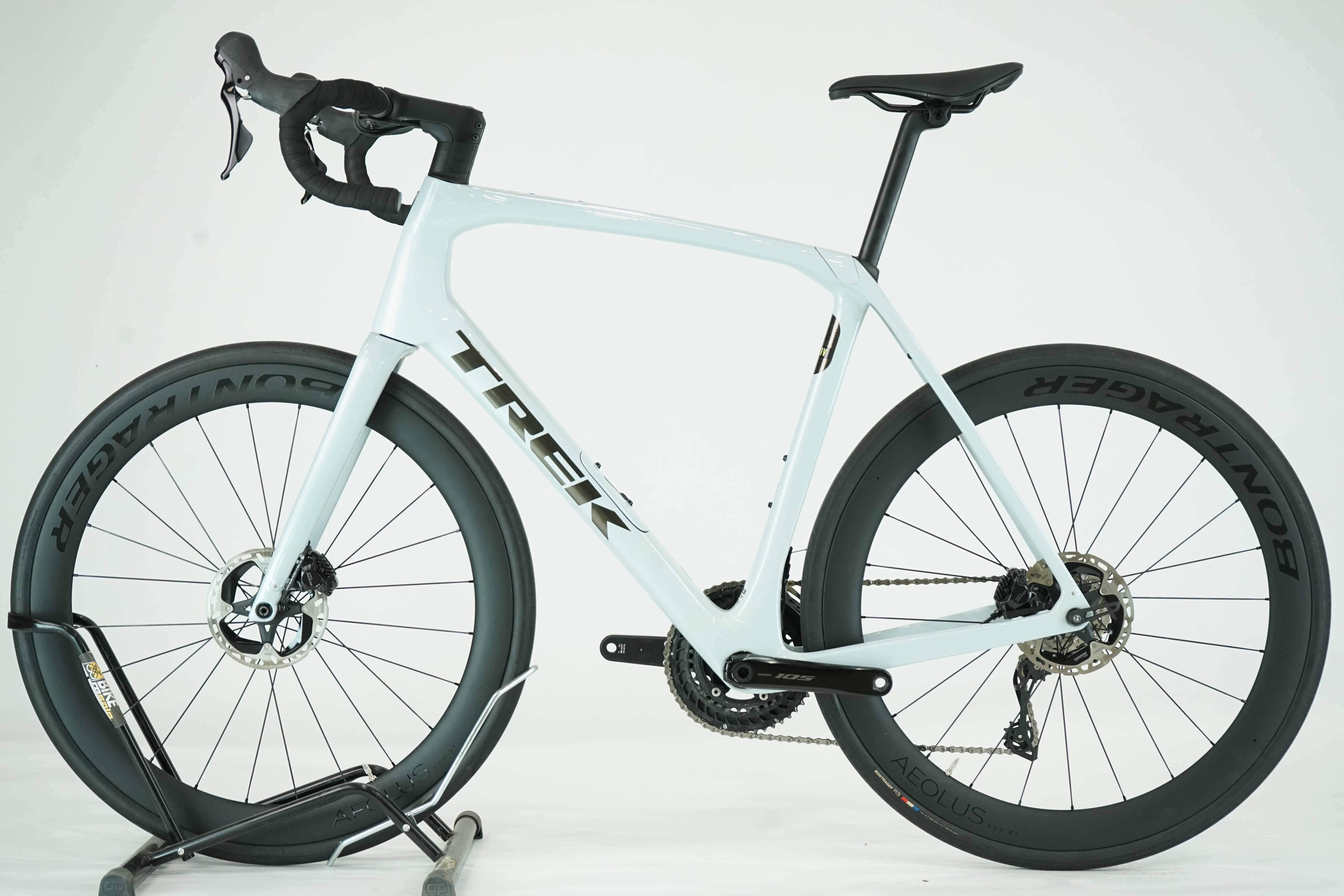 TREK Domane SL 5 2024 - Rennrad - Diamant - Carbon - 28 Zoll