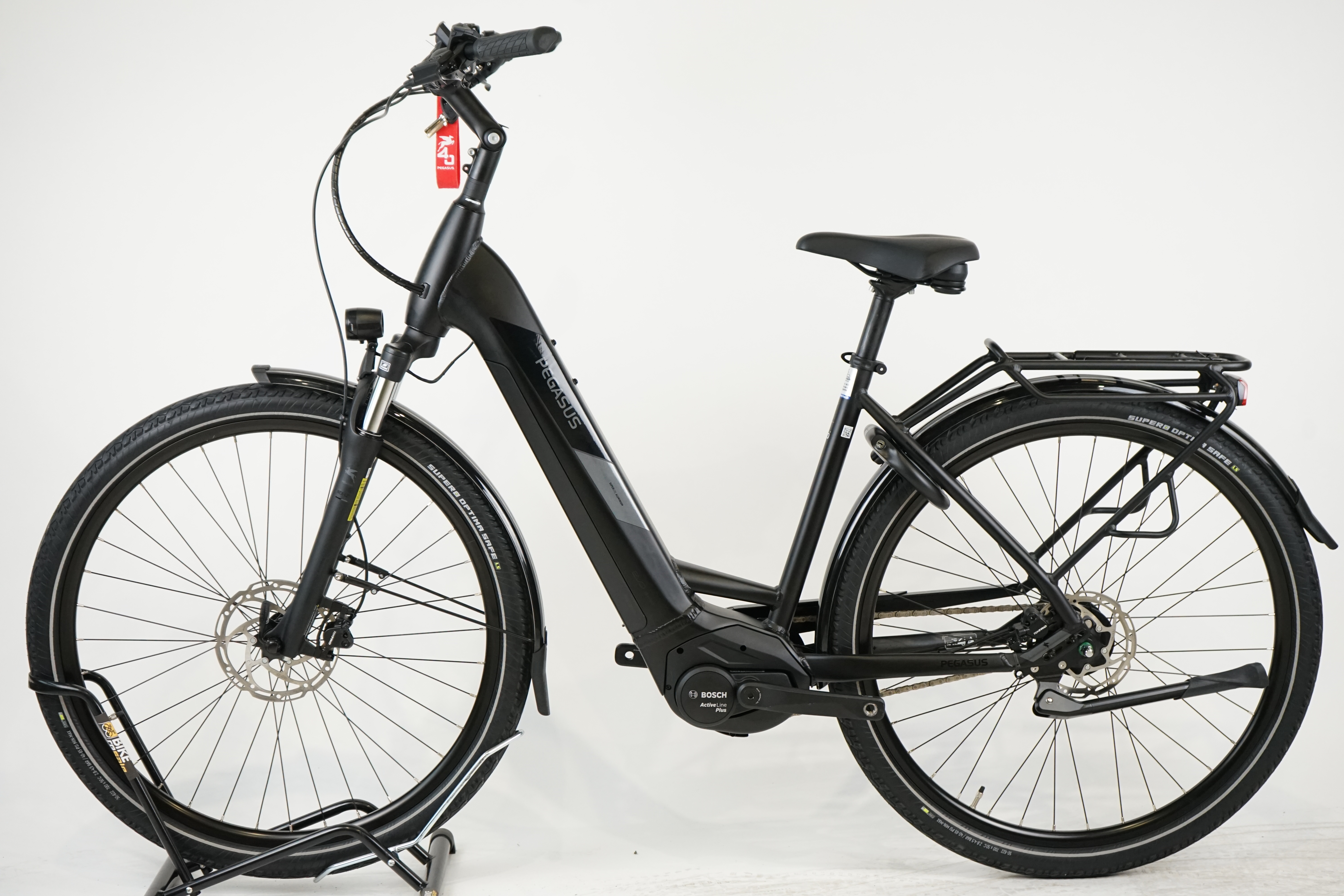 Pegasus Solero Evo 8F 2022 - City E Bike - 500 Wh - Tiefeinsteiger