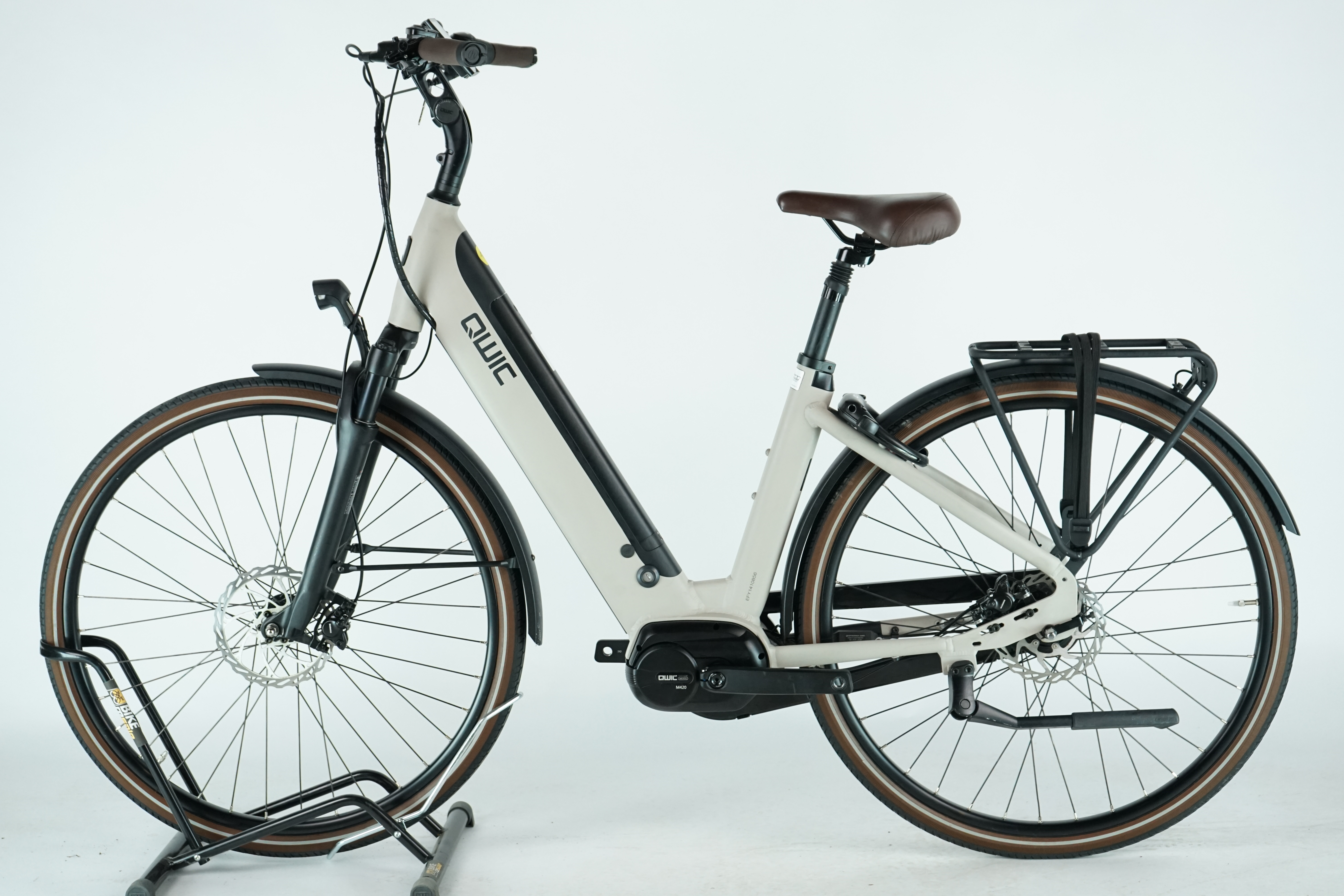 Qwic Premium I MN7+ 2022 - City E Bike - 540Wh - Tiefeinsteiger