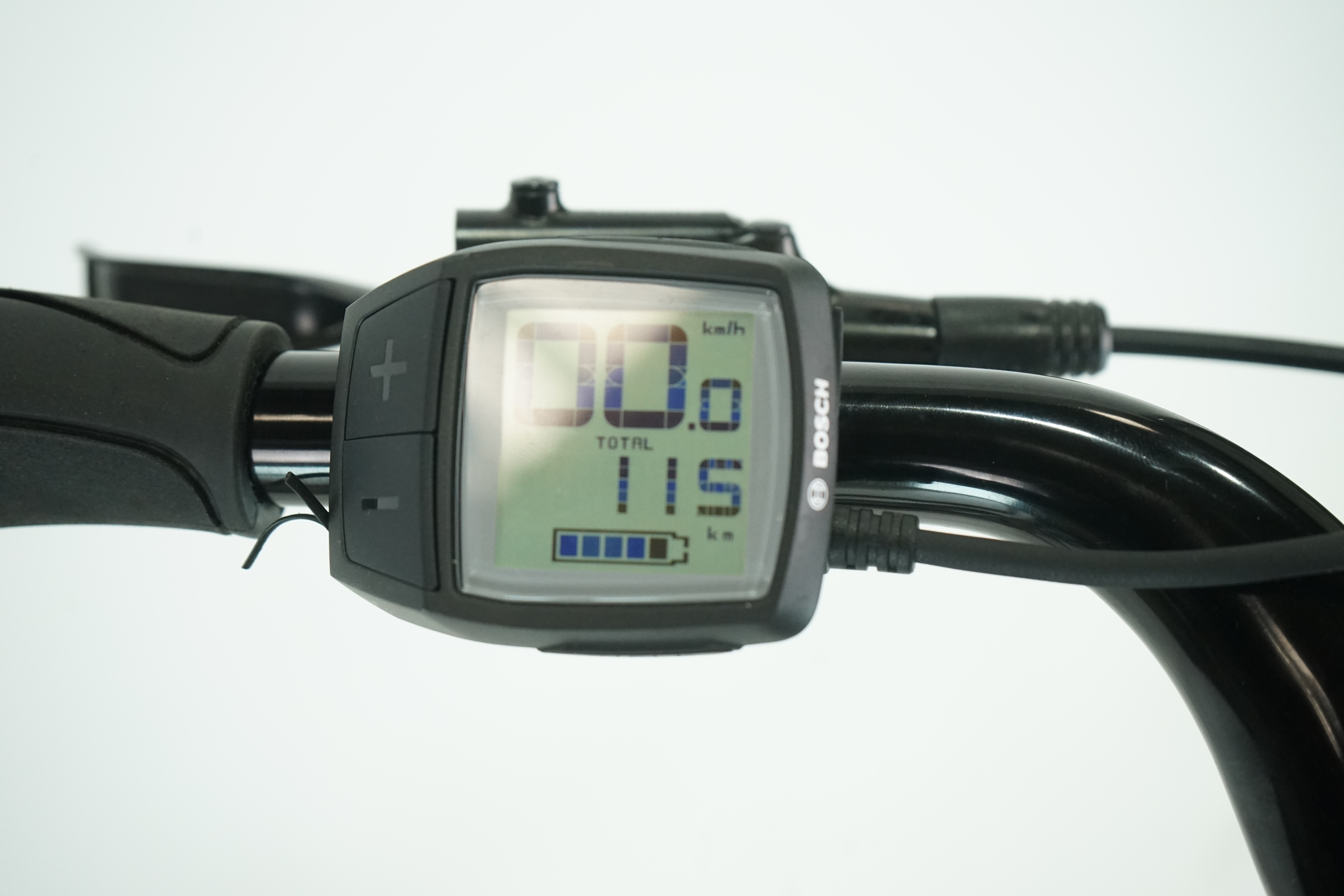 Bianchi E-VERTIC T TYPE 2023 - Trekking E Bike - 500 Wh - Damen Sport