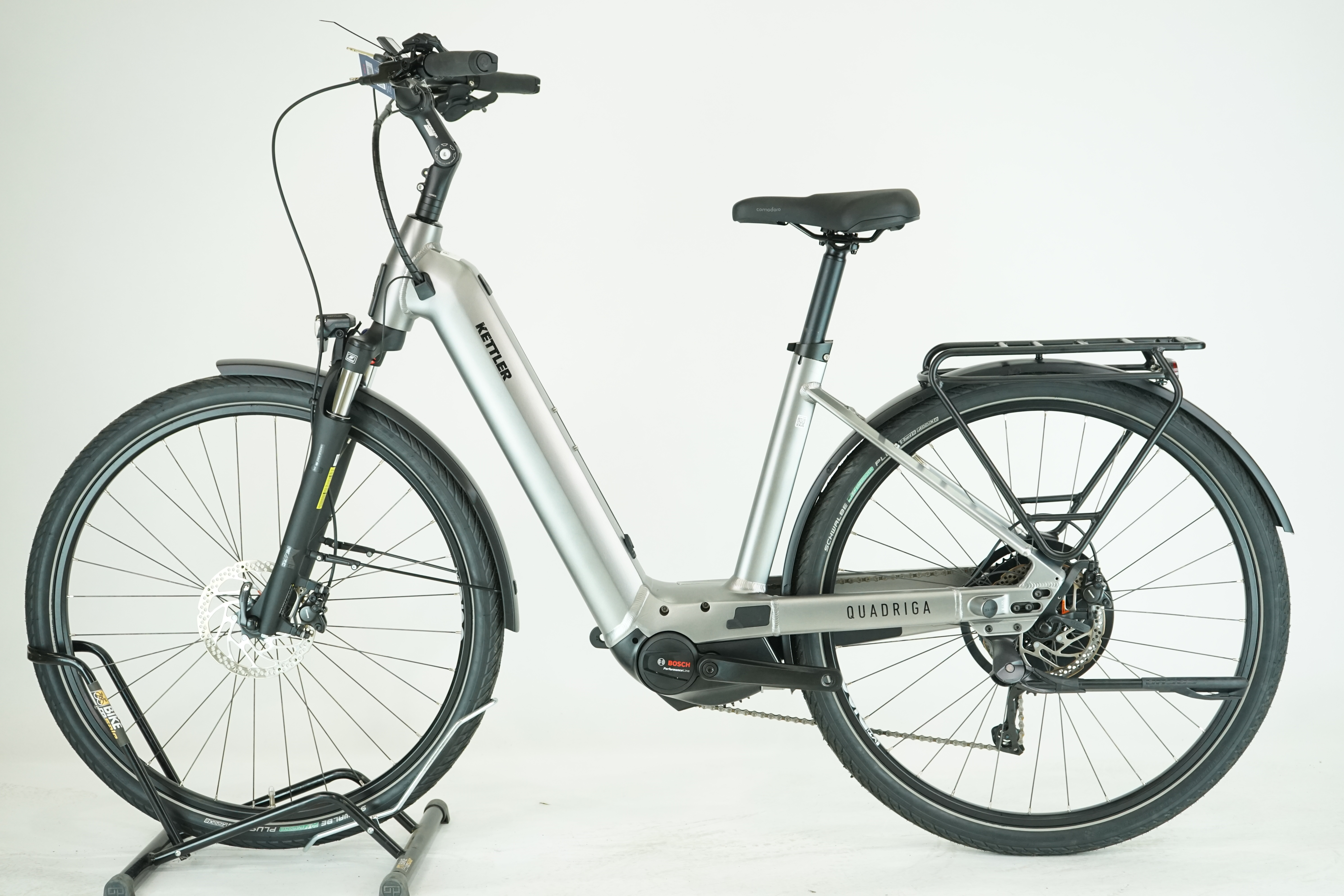 Kettler Quadriga P10 2023 - Trekking E Bike - 625 Wh - Tiefeinstieg