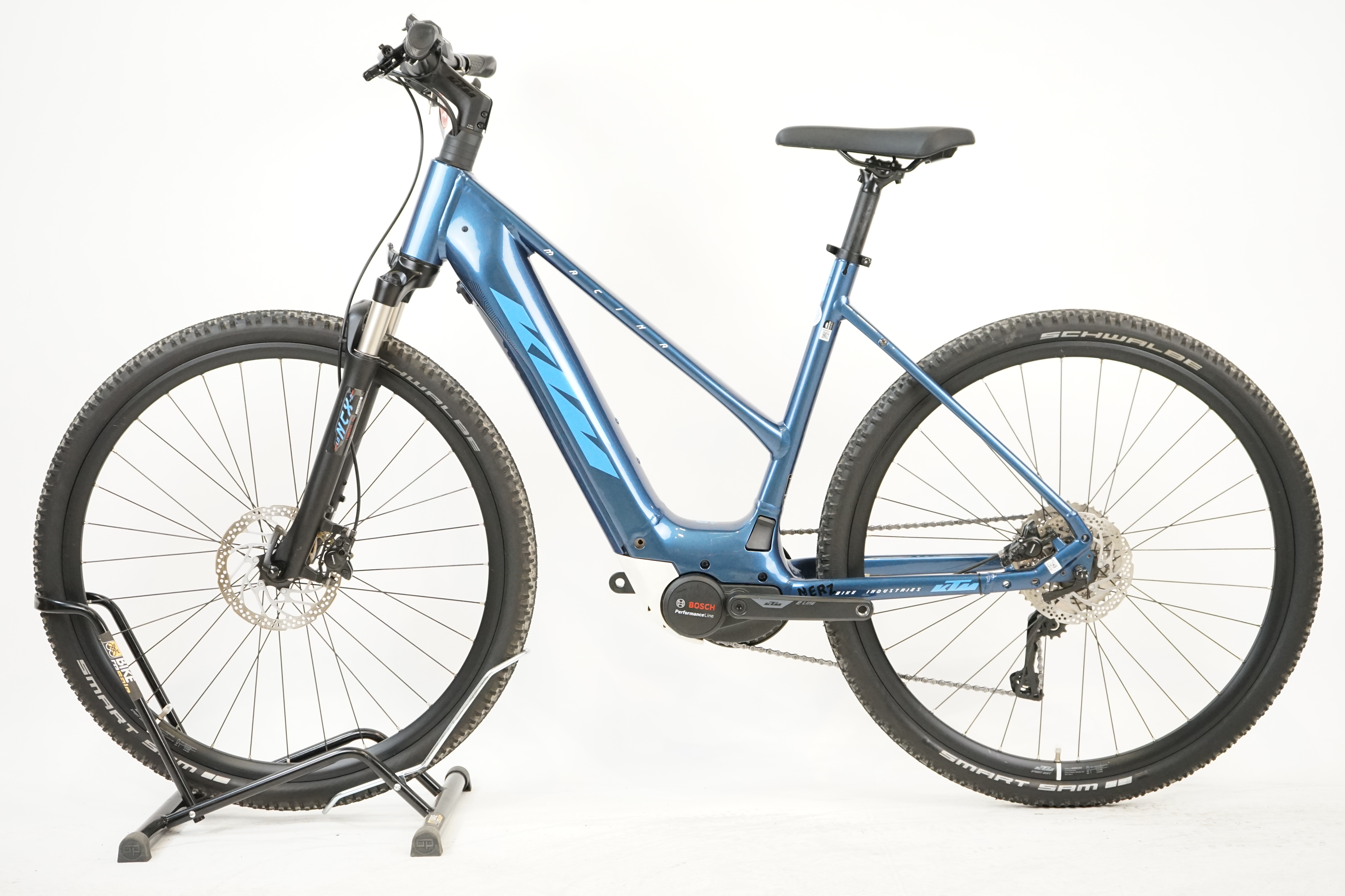 KTM Macina Cross P610 2021 - Cross E Bike - 625 Wh - Damen Sport