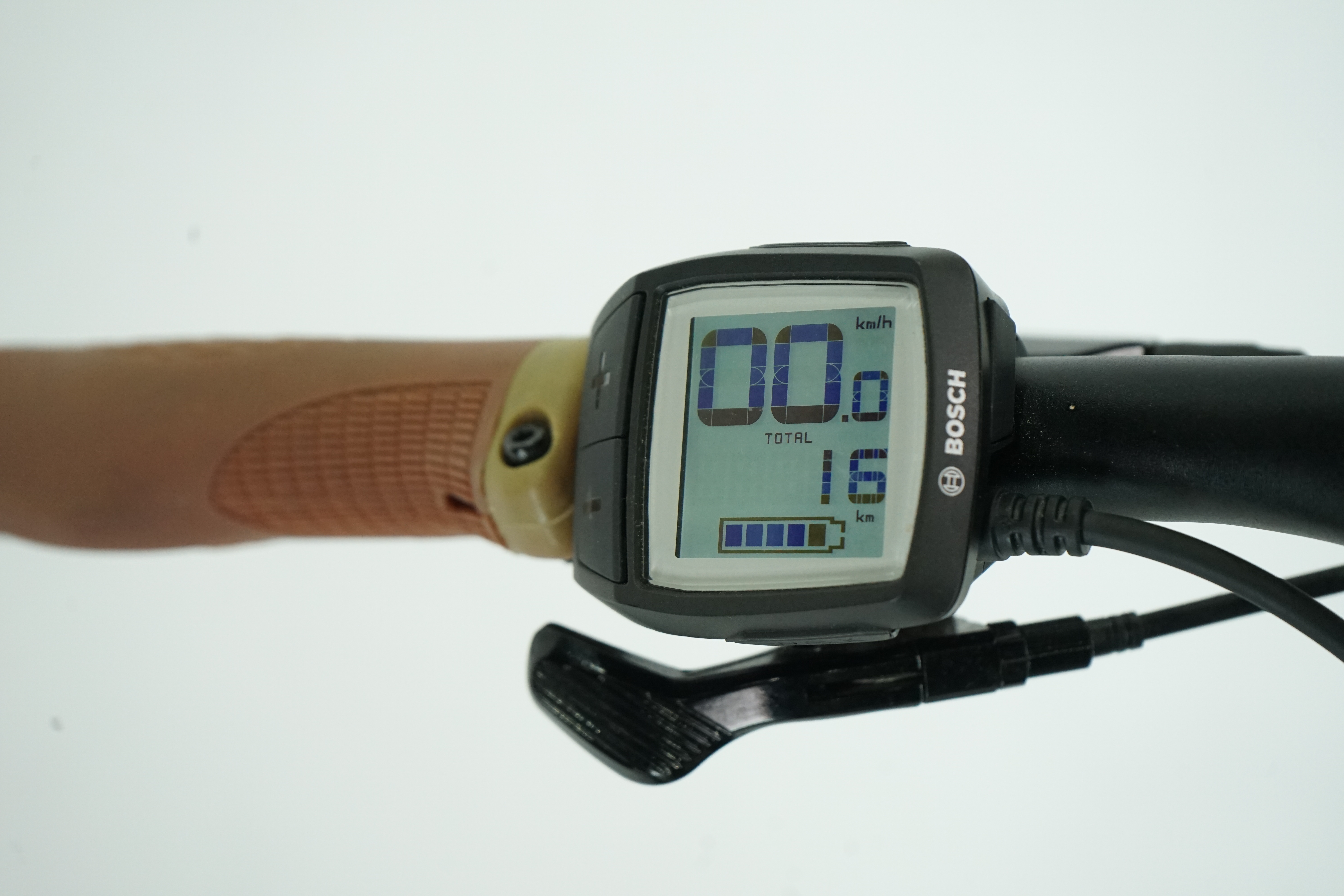 Cannondale Adventure Neo 3.1 EQ 2023 - Trekking E Bike - 400 Wh - 27,5 Zoll - Tiefeinsteiger