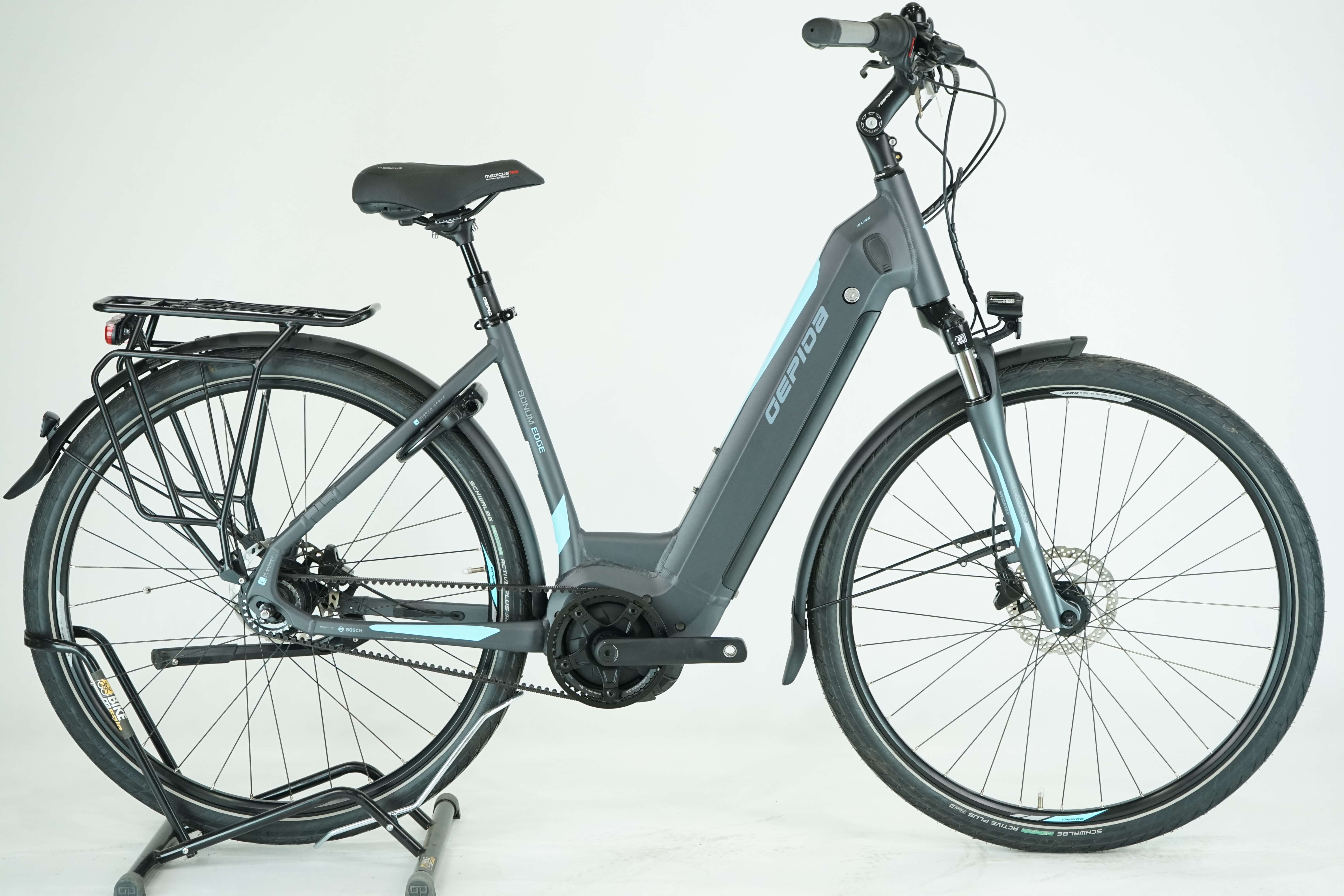 Gepida Bonum Edge NEXUS 8 GATES 2023 - City E Bike - 500 Wh - Tiefeinsteiger