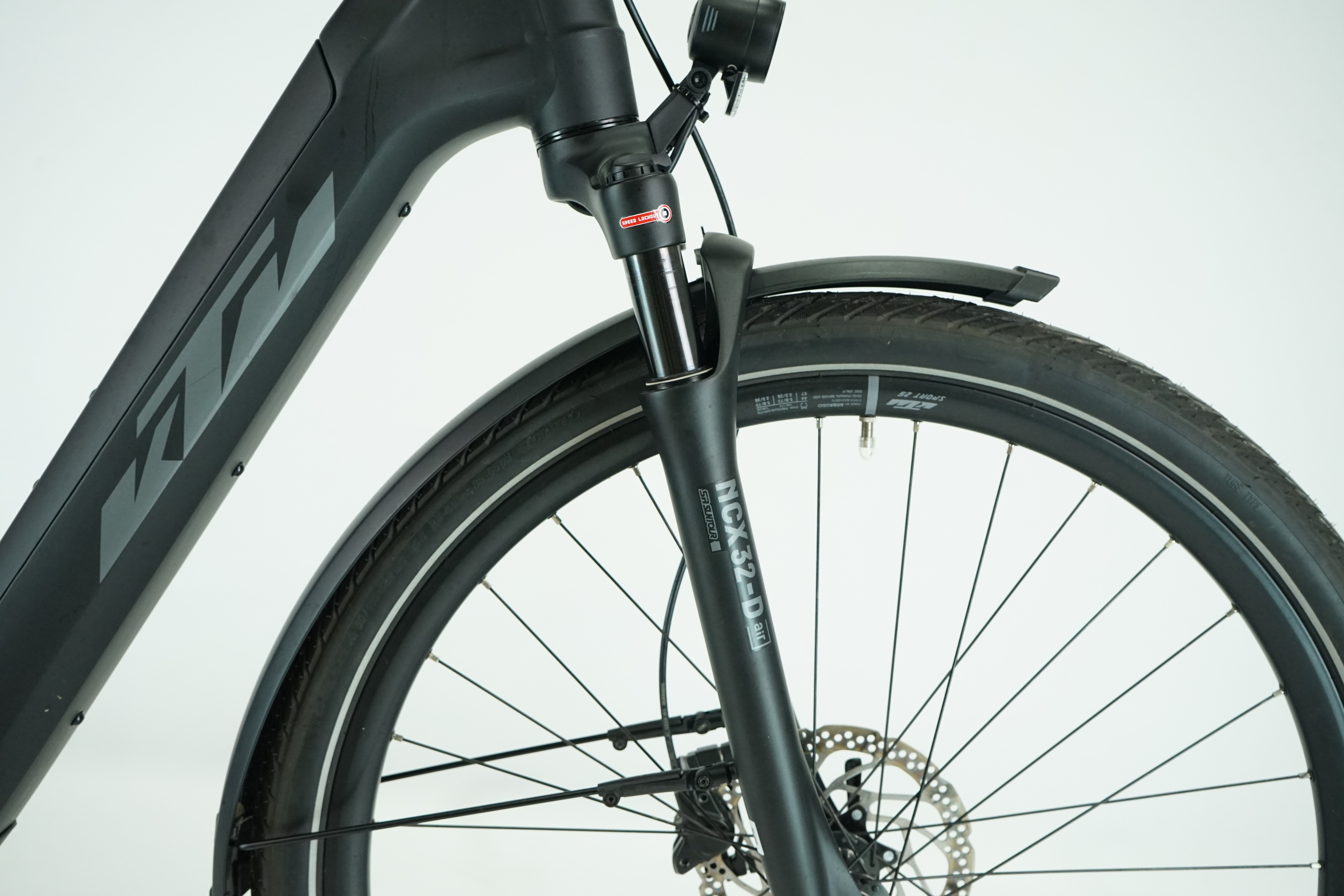 KTM Cento 10 Plus 2023 - Trekking E Bike - 750 Wh - 28 Zoll - Diamant