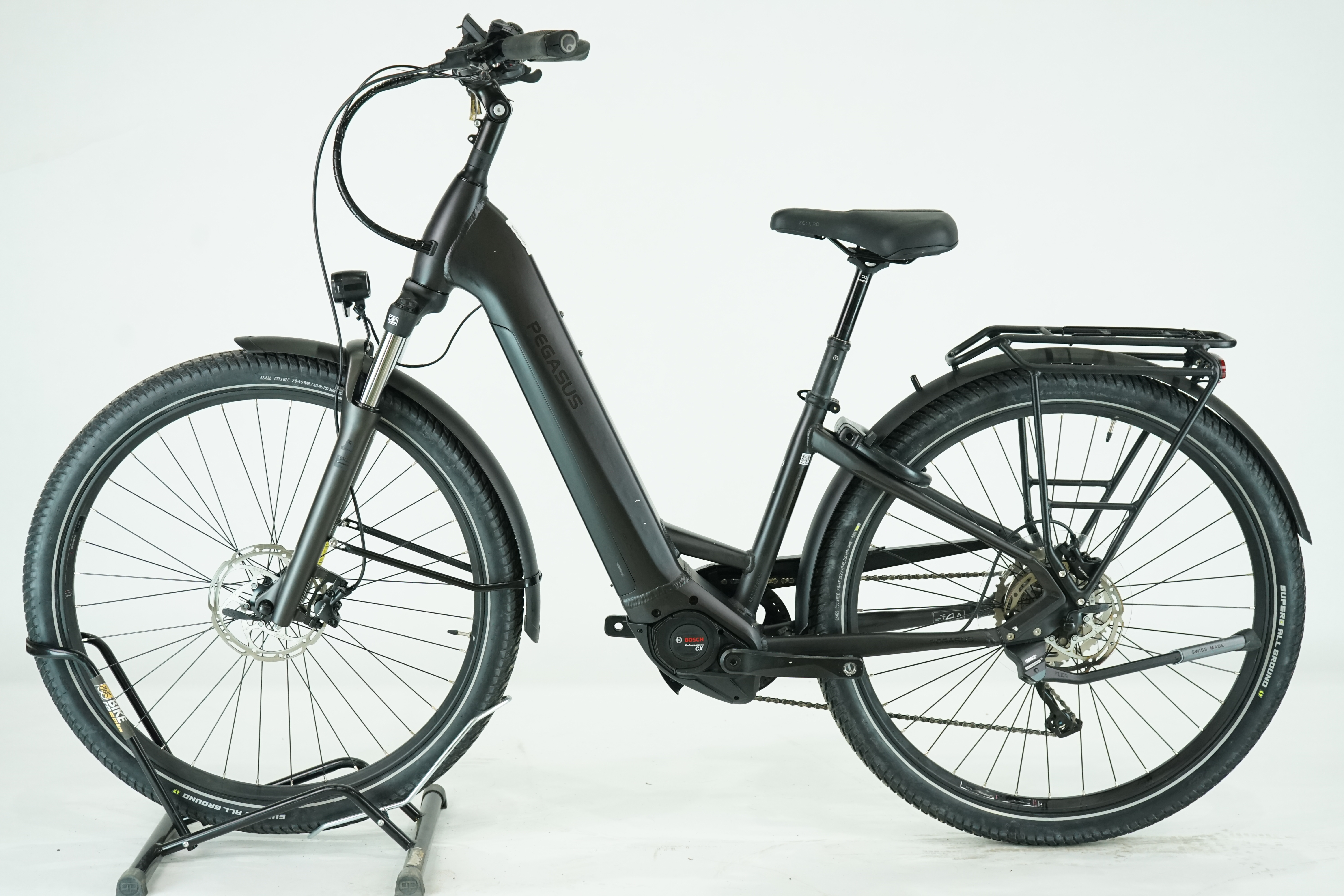 Pegasus Savino EVO 10 CX 2022 - Trekking E Bike - 625 Wh - Tiefeinsteiger