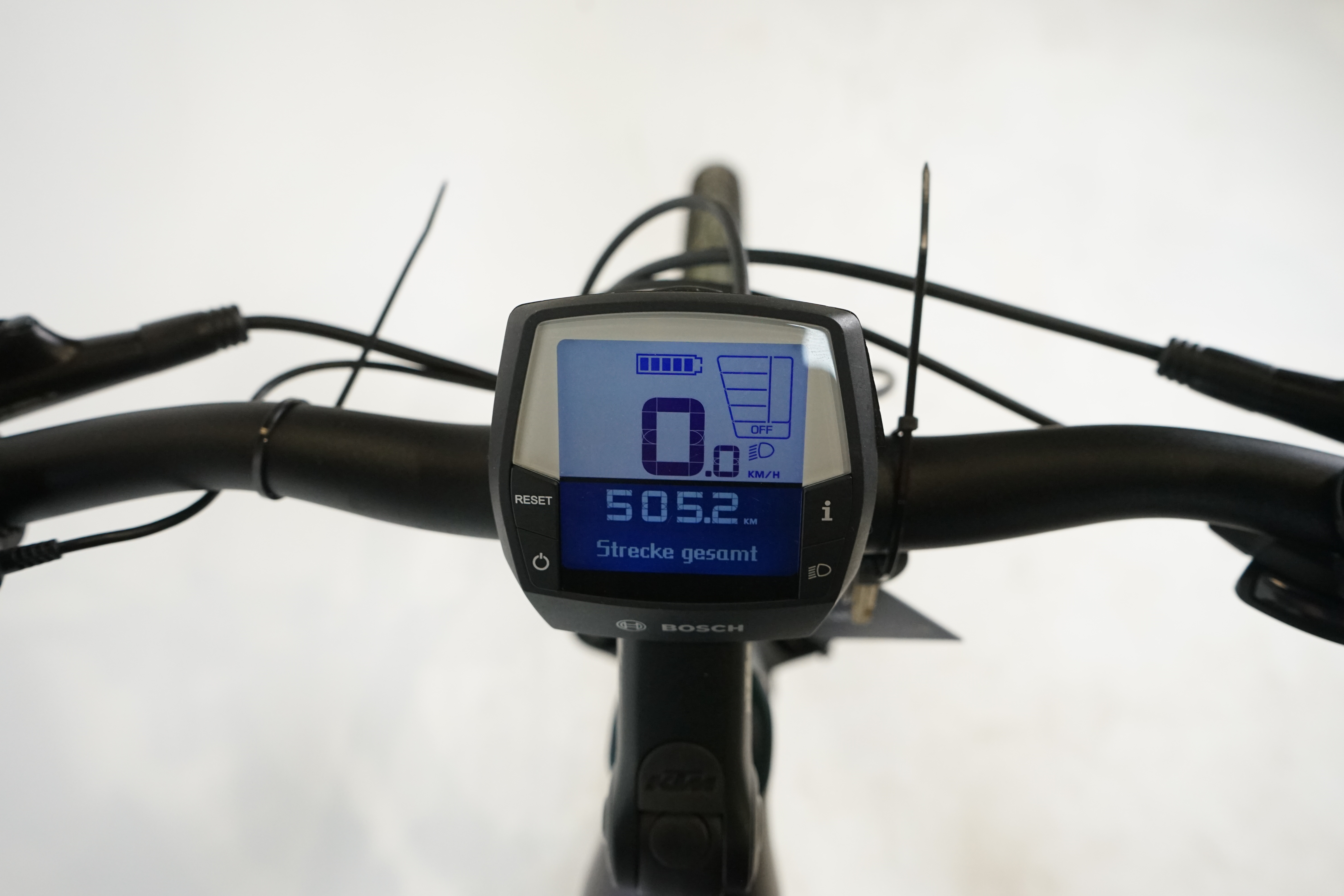 KTM Macina Tour CX 510 2022 - Trekking E Bike - 500 Wh - Tiefeinsteiger