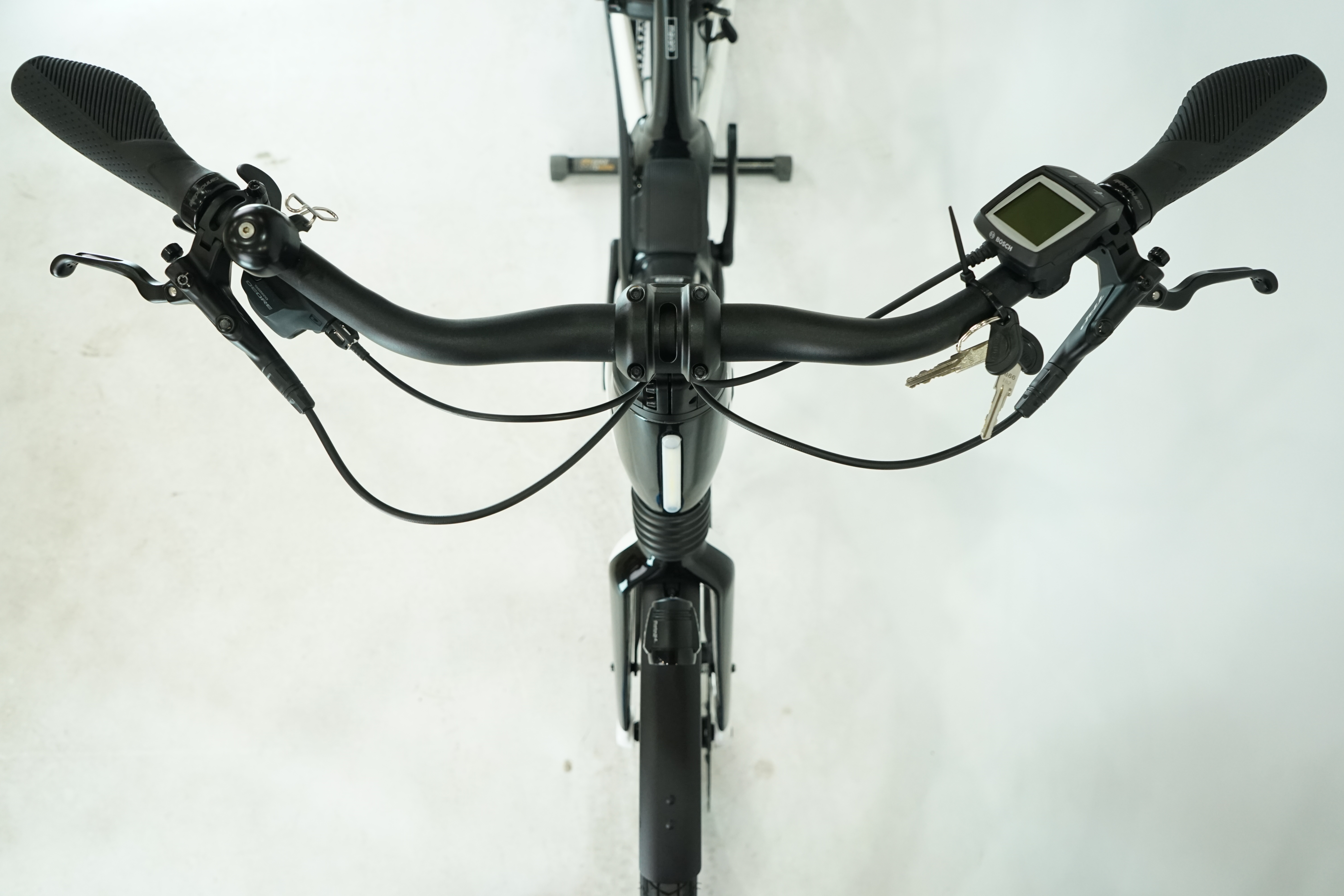 Cannondale Mavaro Neo 5+ 2022 - Trekking E Bike - 625 Wh - Tiefeinstieg