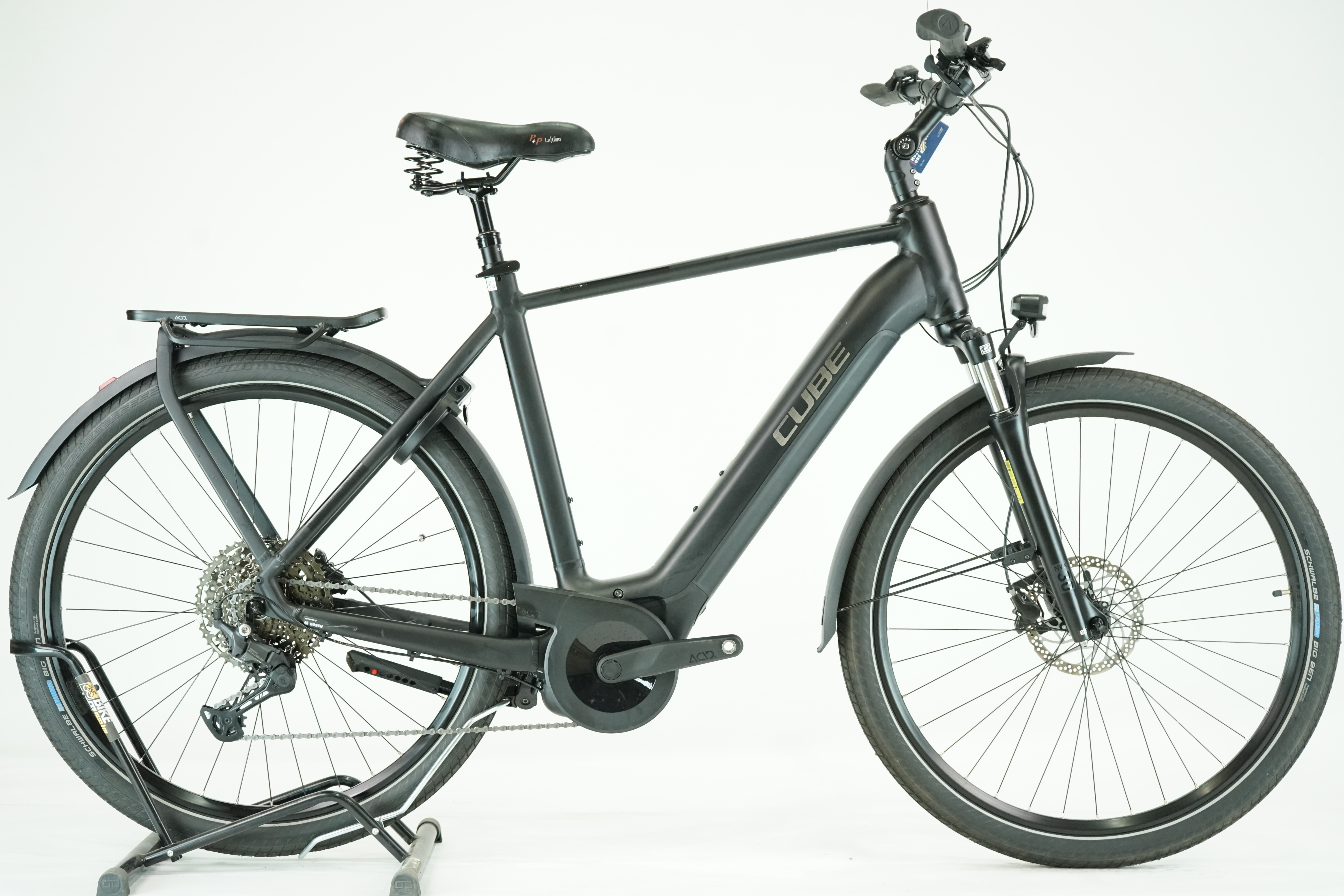 CUBE Touring Hybrid Pro 625 2024 - Trekking E Bike - 625 Wh - Diamant - 28 Zoll