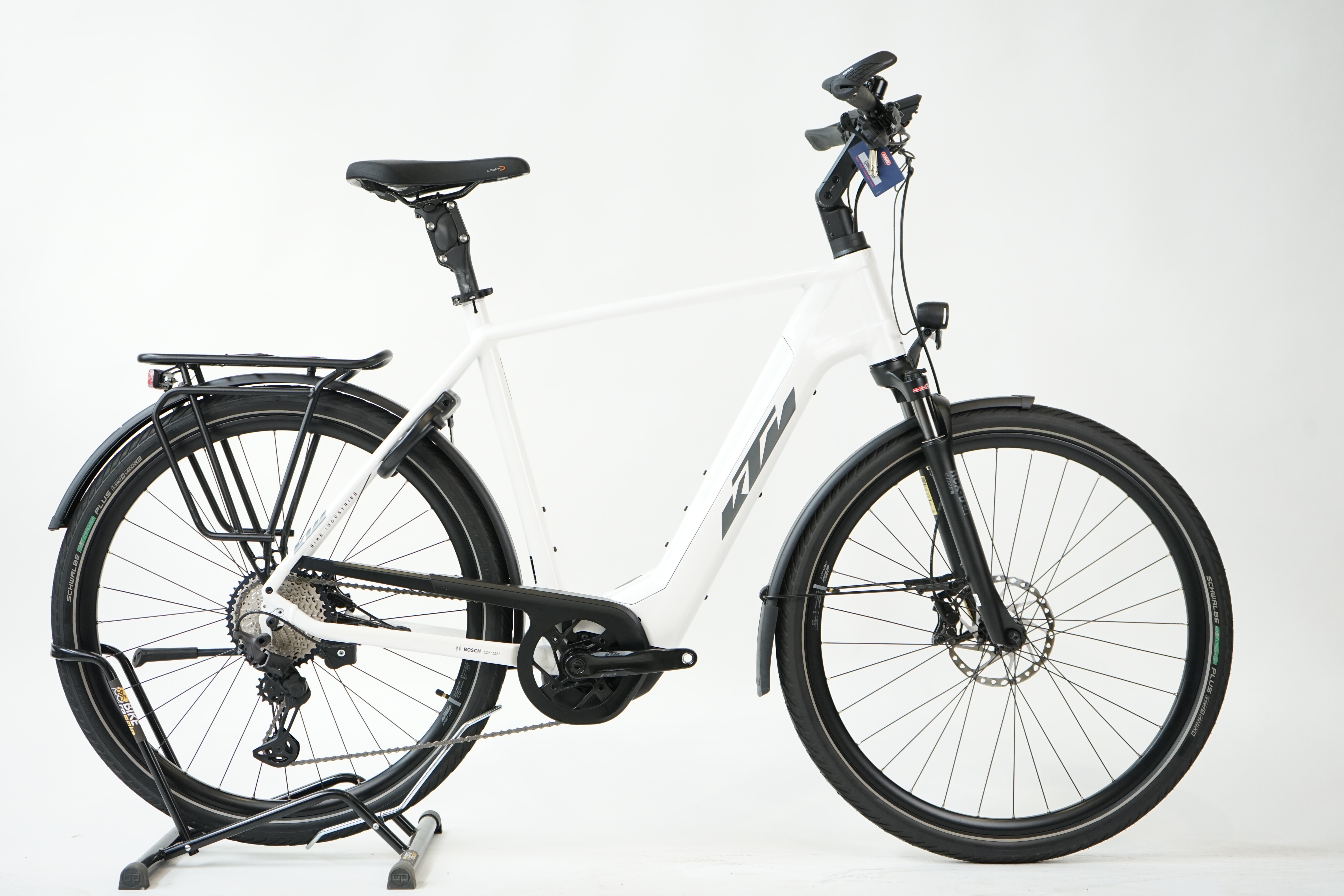 KTM Macina Style 720 2022 - Trekking E Bike - 750 Wh - Diamant