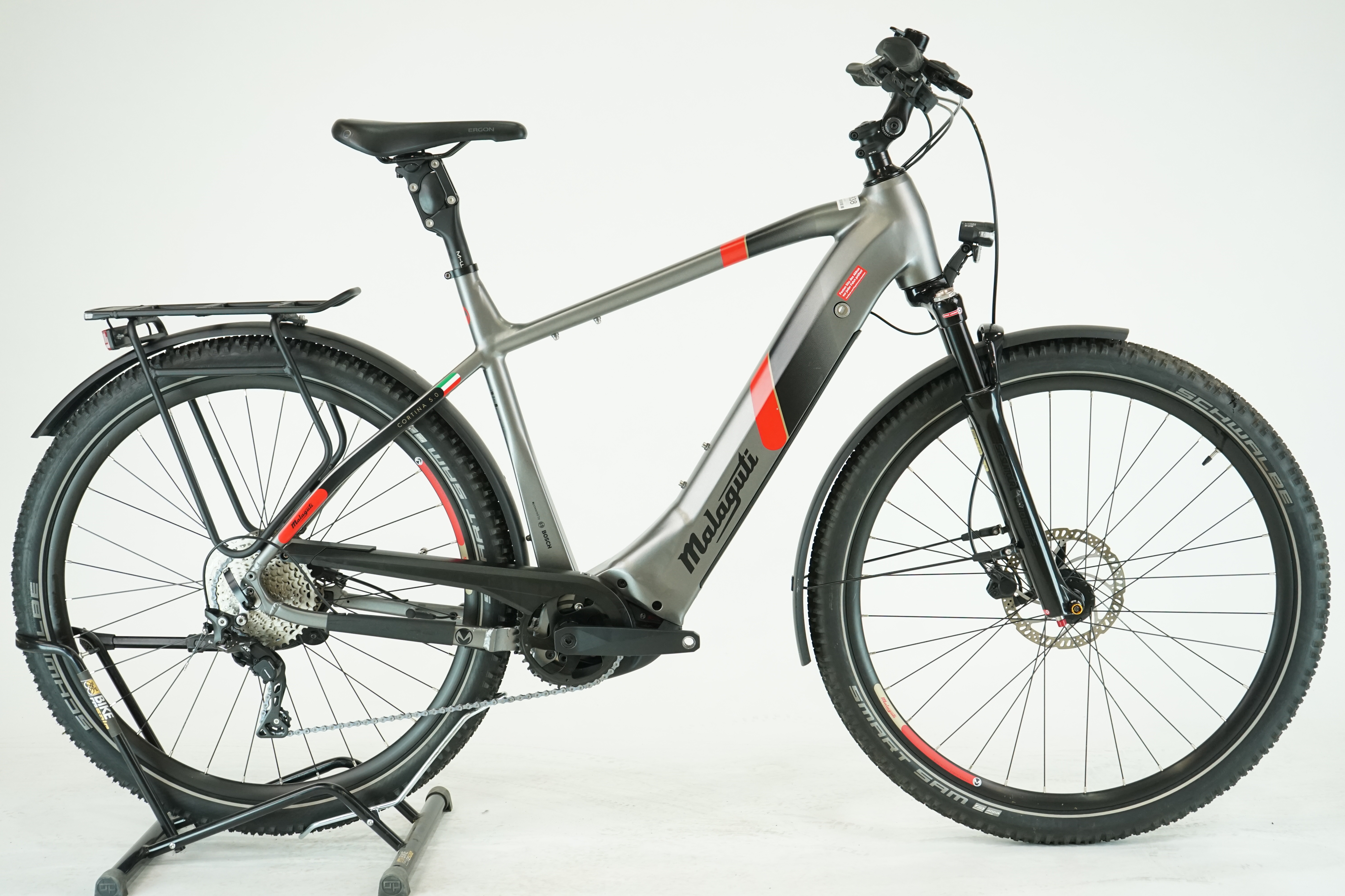 Malaguti Cortina TR 5.0 2022 - Trekking E Bike - 625 Wh - Diamant