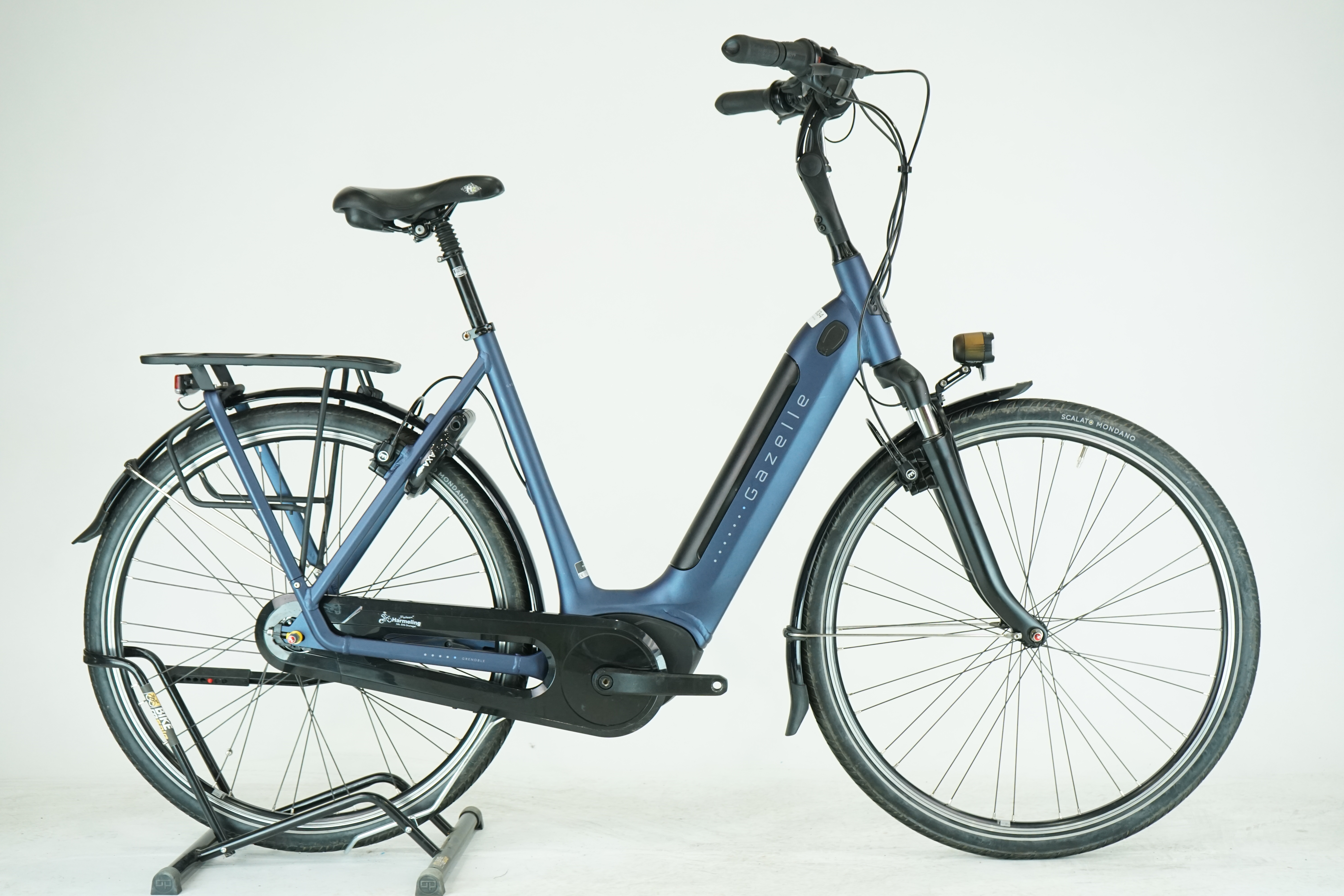 Gazelle Arroyo C7+HMB Elite 2023 - Trekking E Bike - 500 Wh - Tiefeinstieg