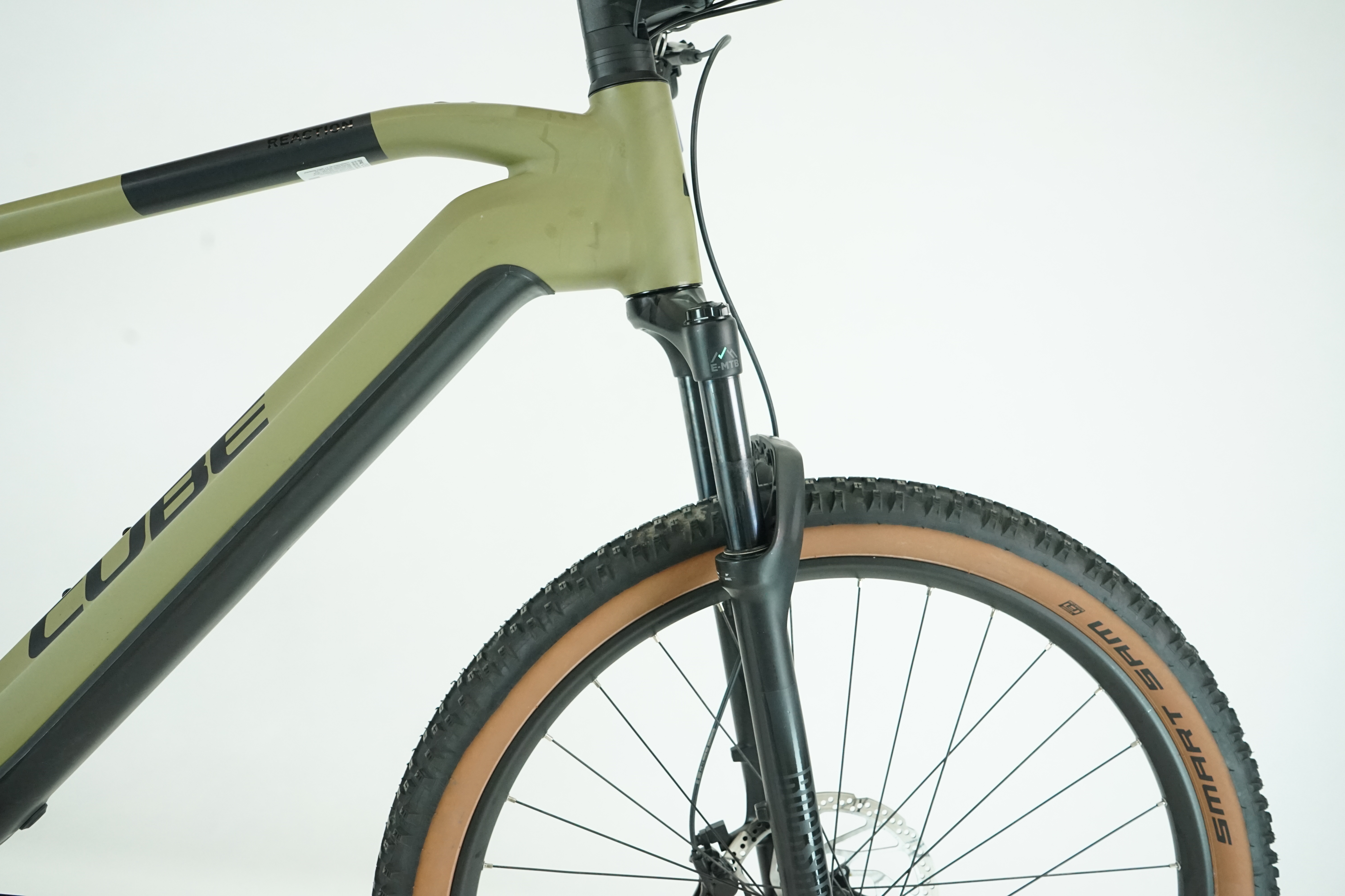 CUBE Reaction Hybrid Race