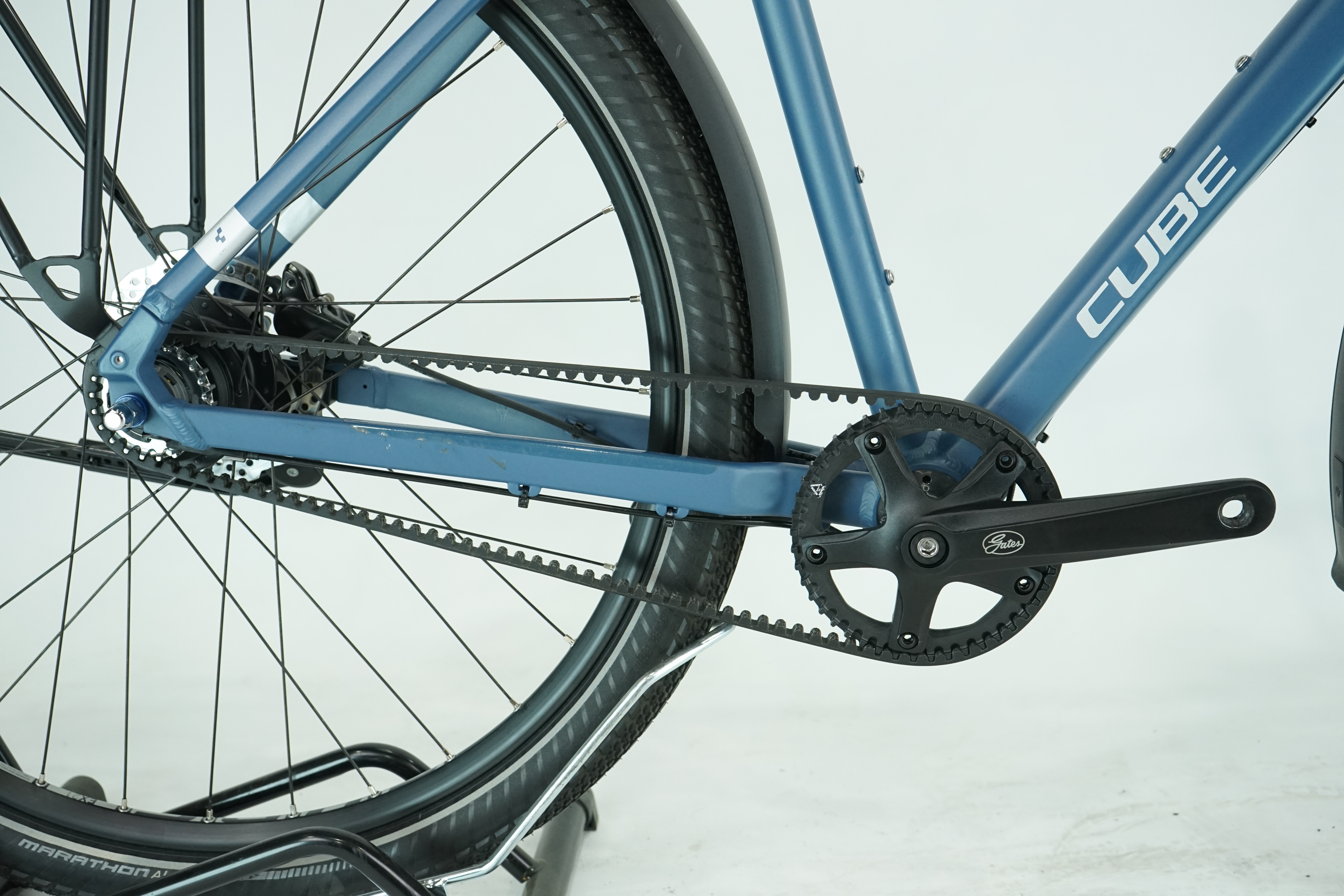 Cube Travel Pro 2023 - Trekking Bike - Aluminium - Riemenantrieb - Diamant 