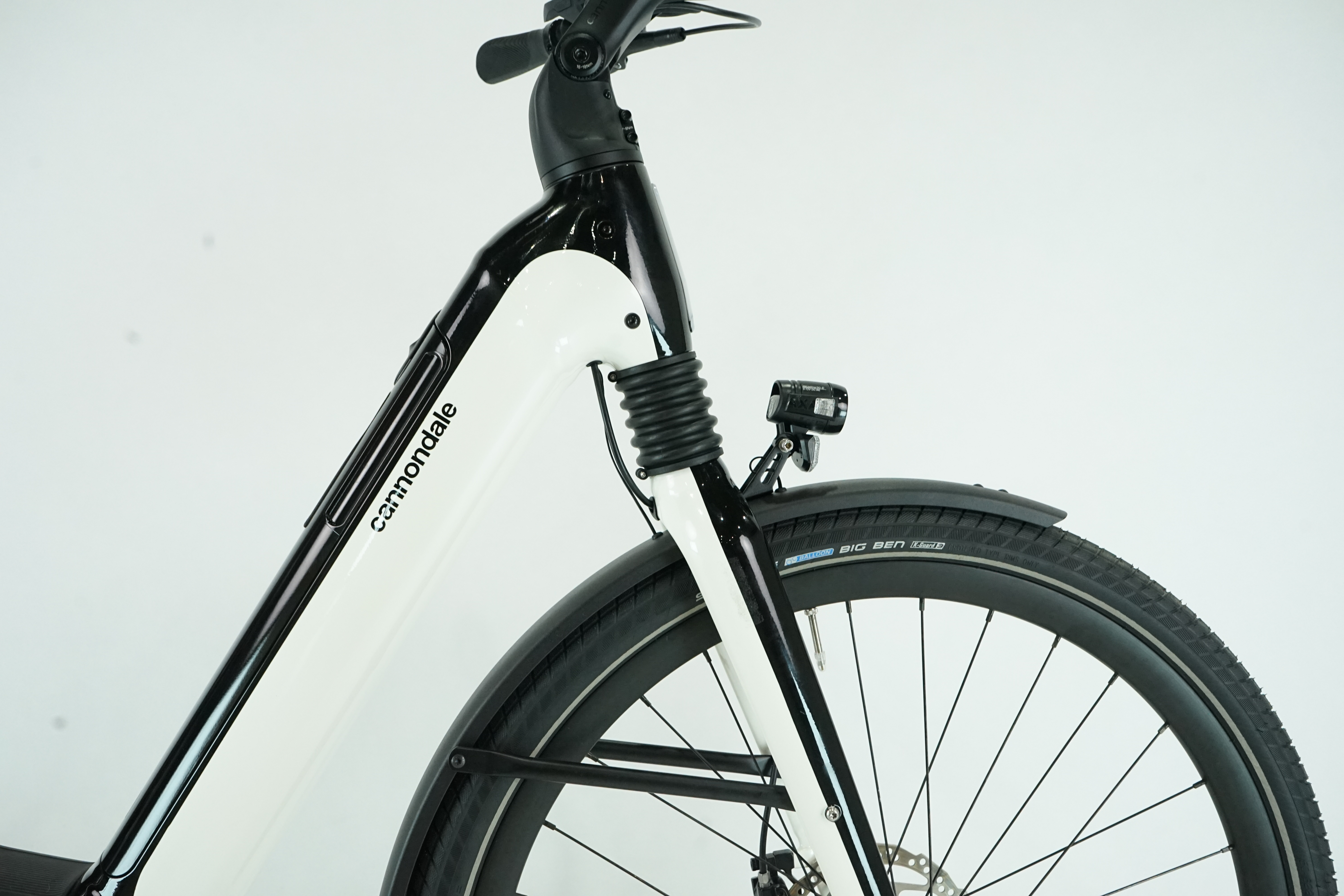 Cannondale Mavaro Neo 5+ 2024 - Trekking E Bike - 625 Wh - Tiefeinsteiger