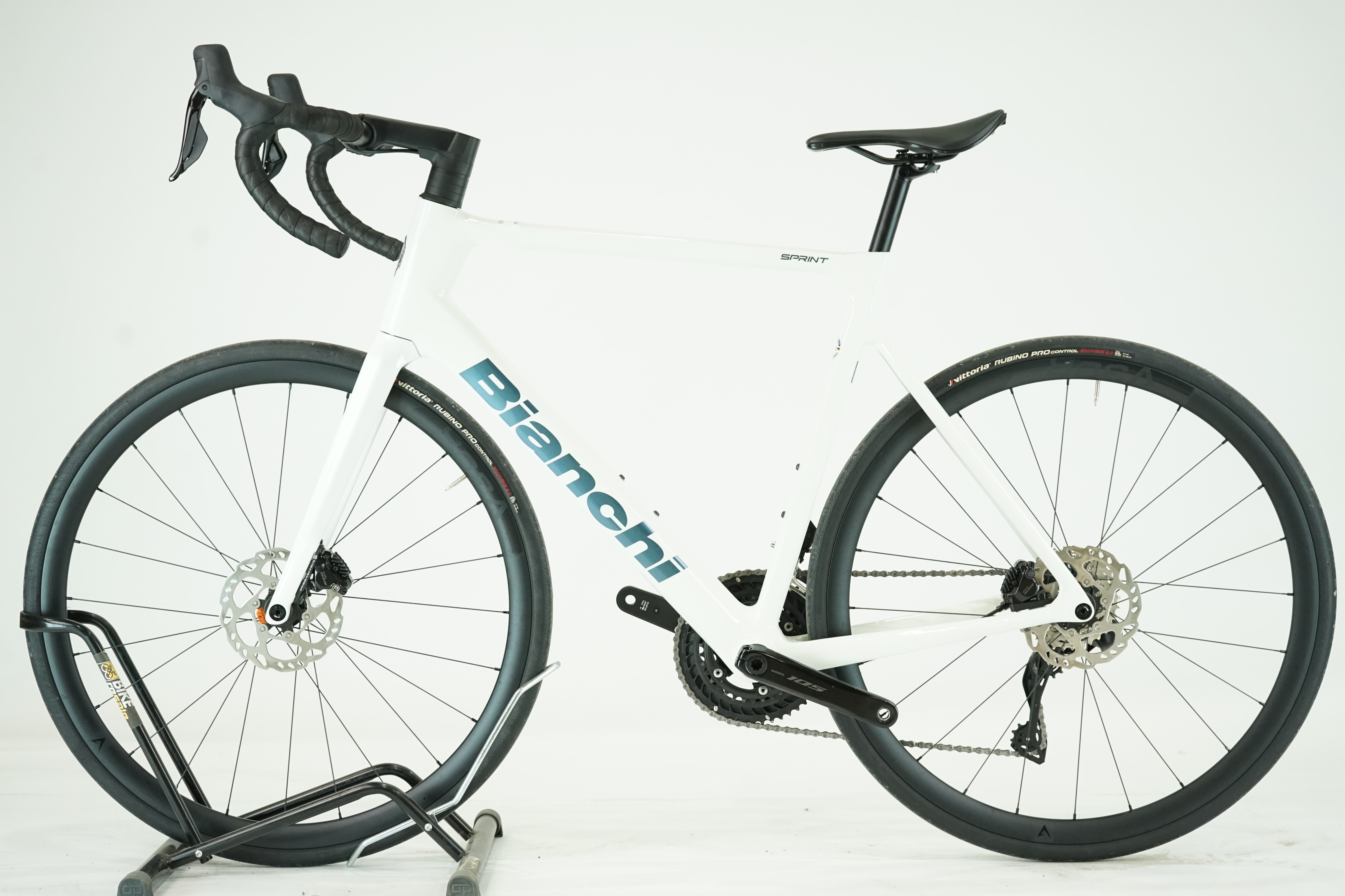 BIANCHI Sprint 105 Di2 2024 - Rennrad - Diamant - Carbon - 28 Zoll