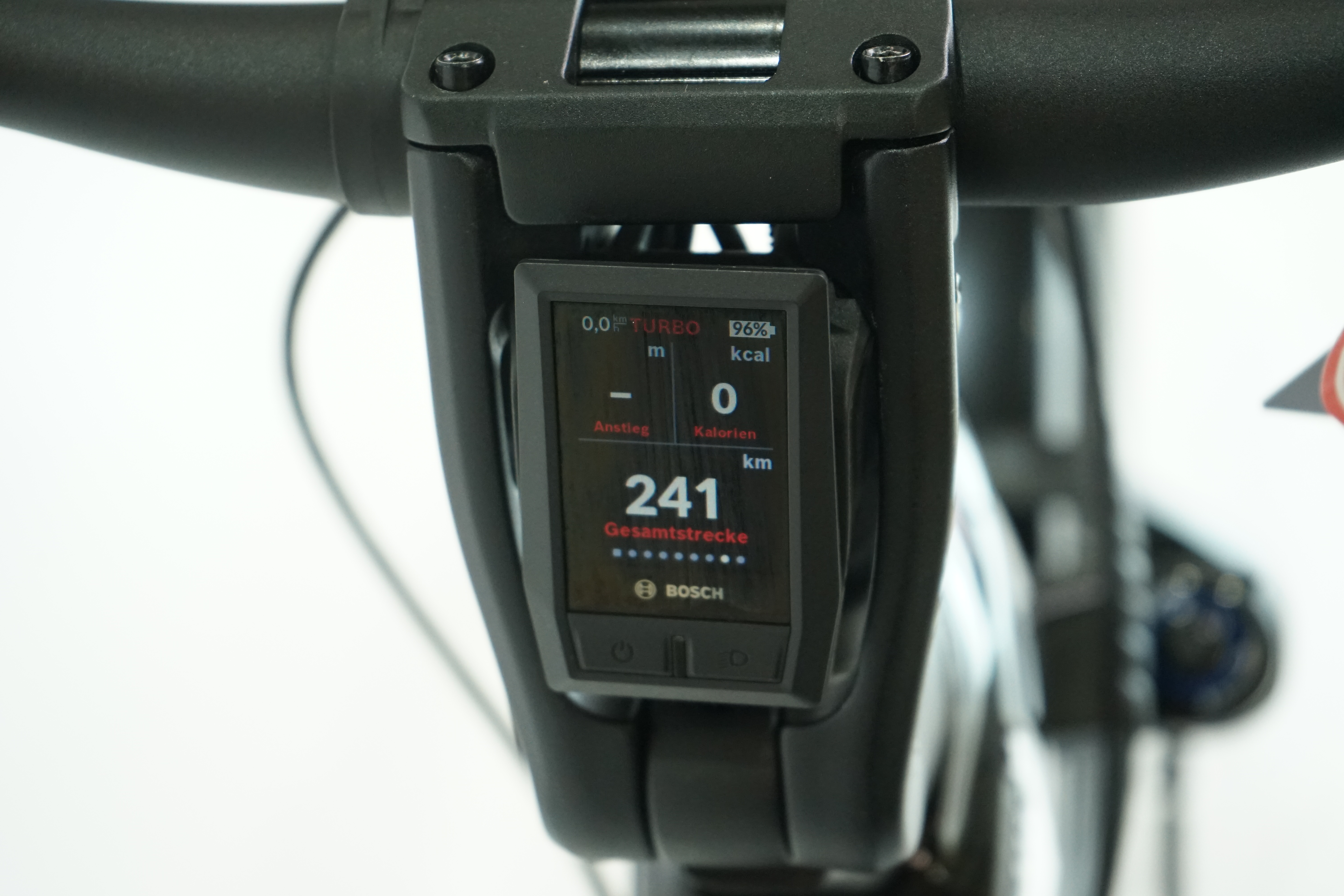 Bianchi E-OMNIA T TYPE Lady 2022 - City E Bike - 625 Wh - Riemen - Damen Sport