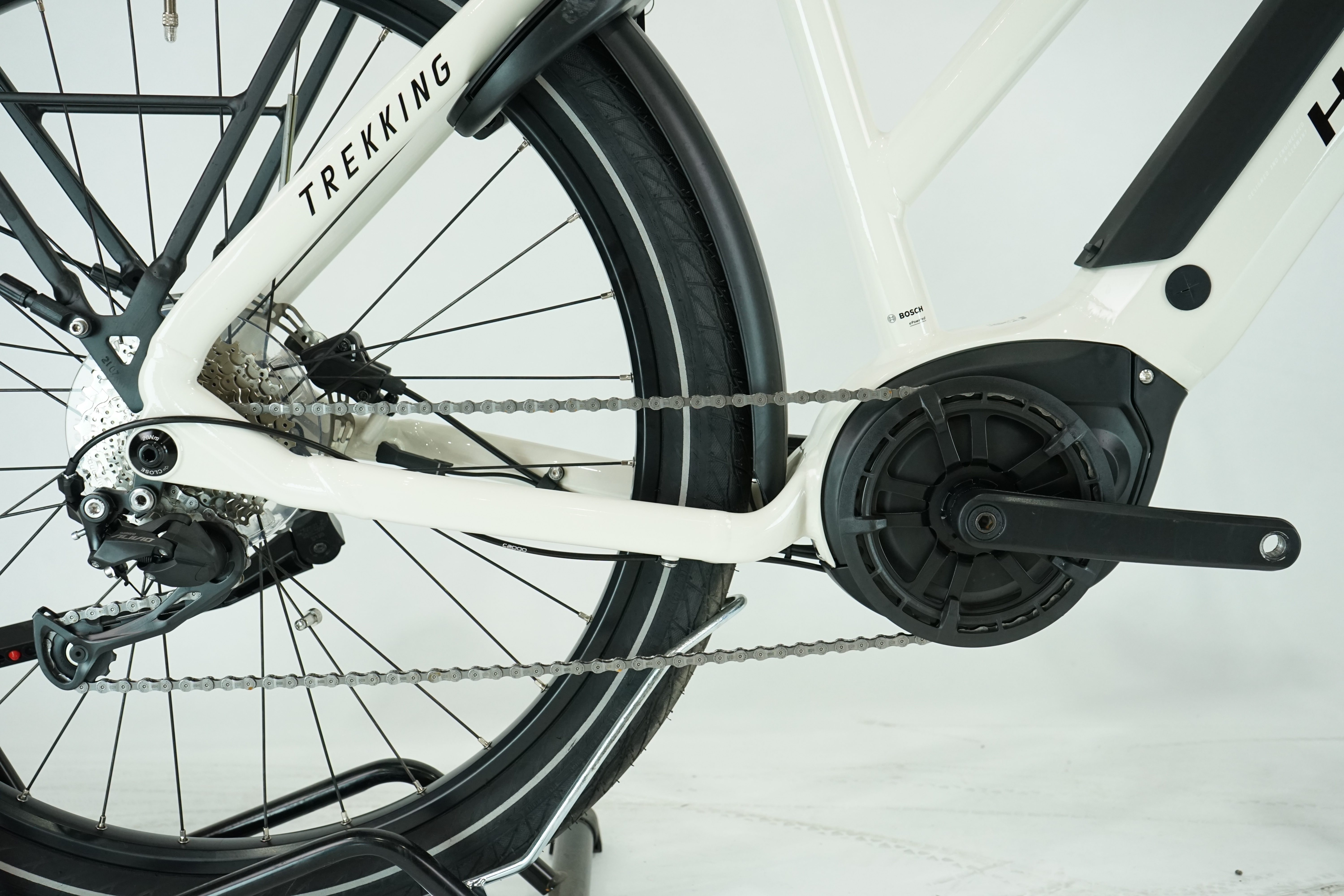 Haibike Trekking 3 Mid 2023 - Trekking E Bike - 500 Wh - Damen Sport 