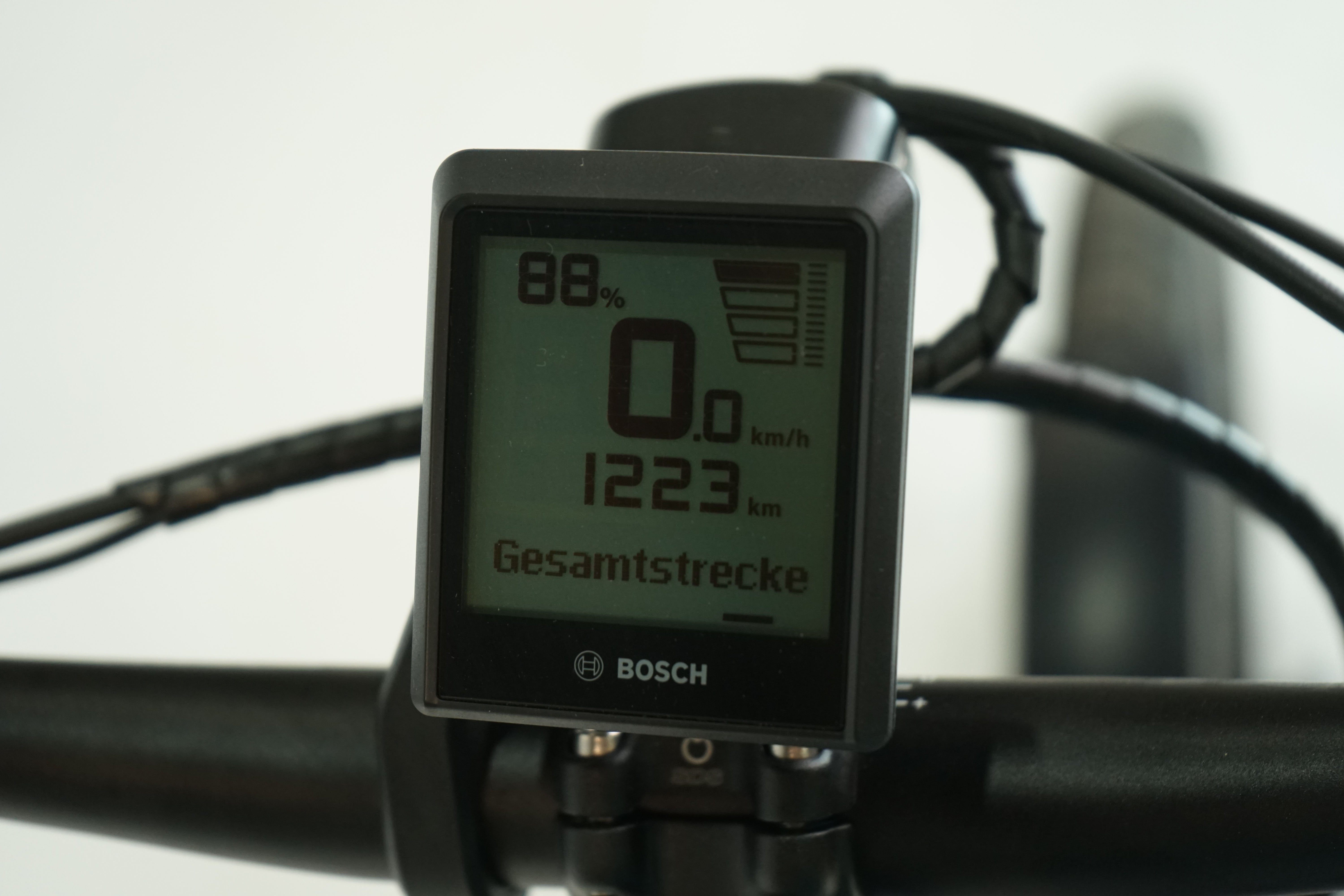 QIO Eins P-5 2023 - Kompakt E Bike - 545 Wh - Riemen - 20 Zoll