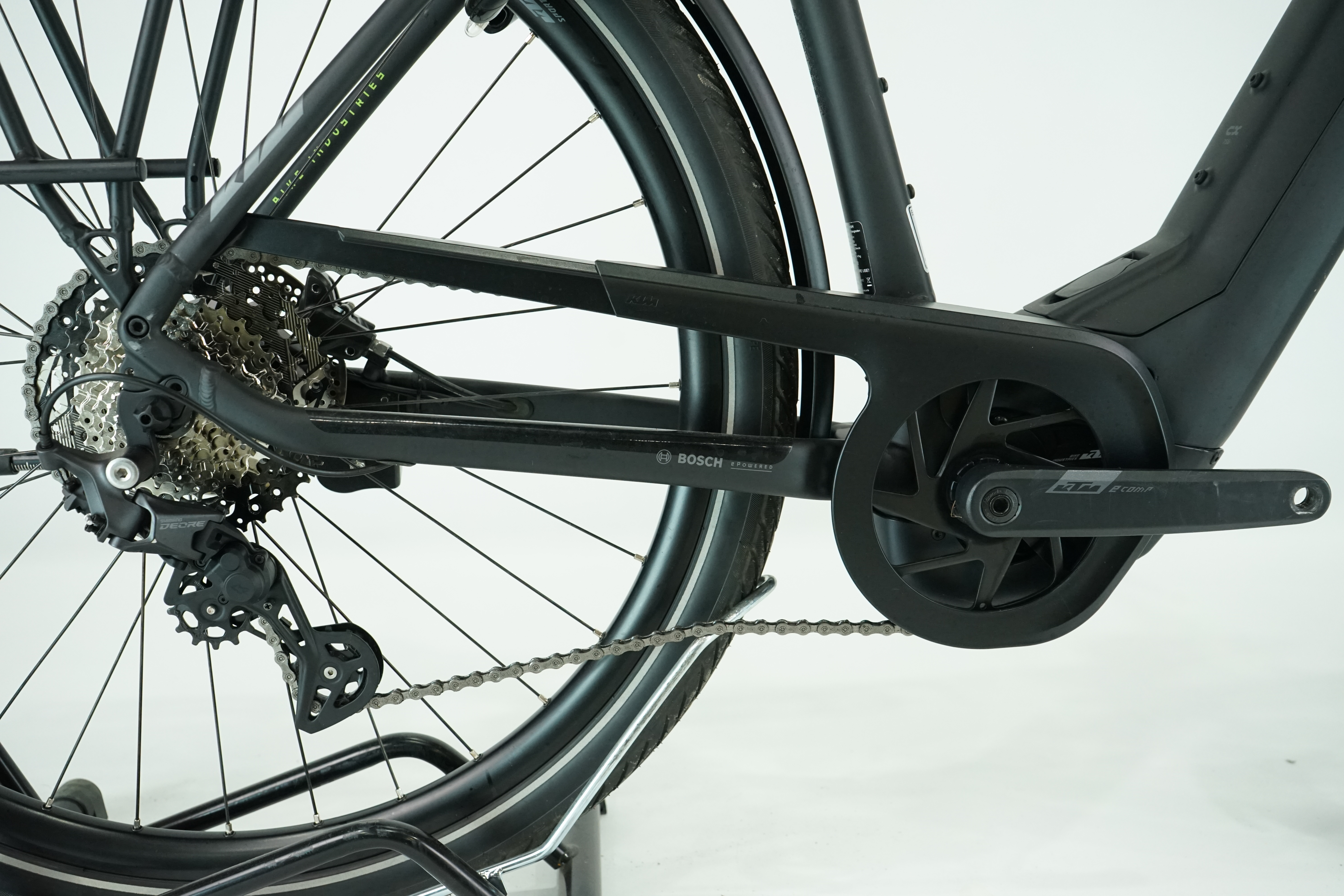 KTM Cento 10 Plus 2023 - Trekking E Bike - 750 Wh - 28 Zoll - Diamant