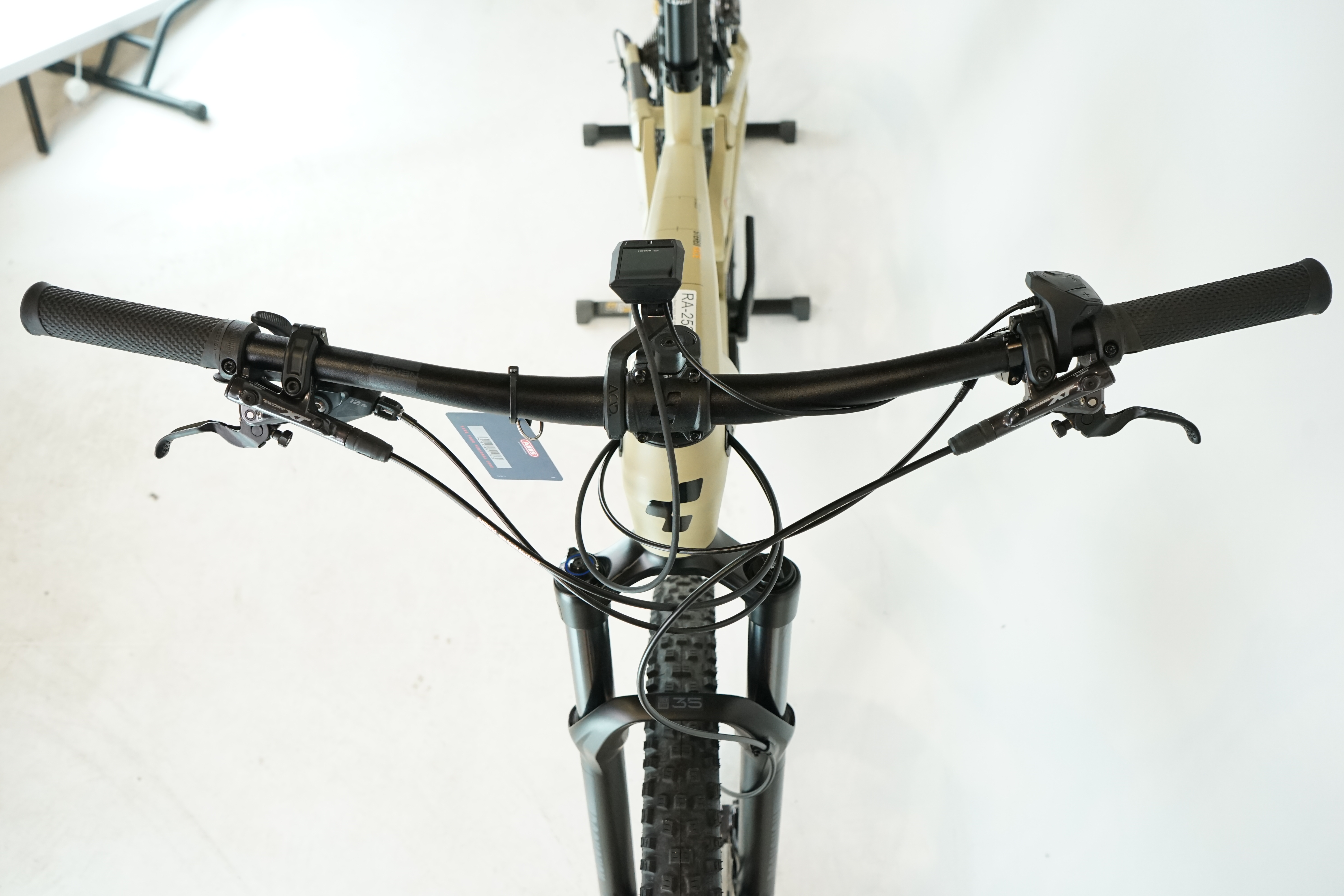 Cube Stereo Hybrid 140 HPC Race 625 2022 - E Bike Fully – 625 Wh – 29 Zoll