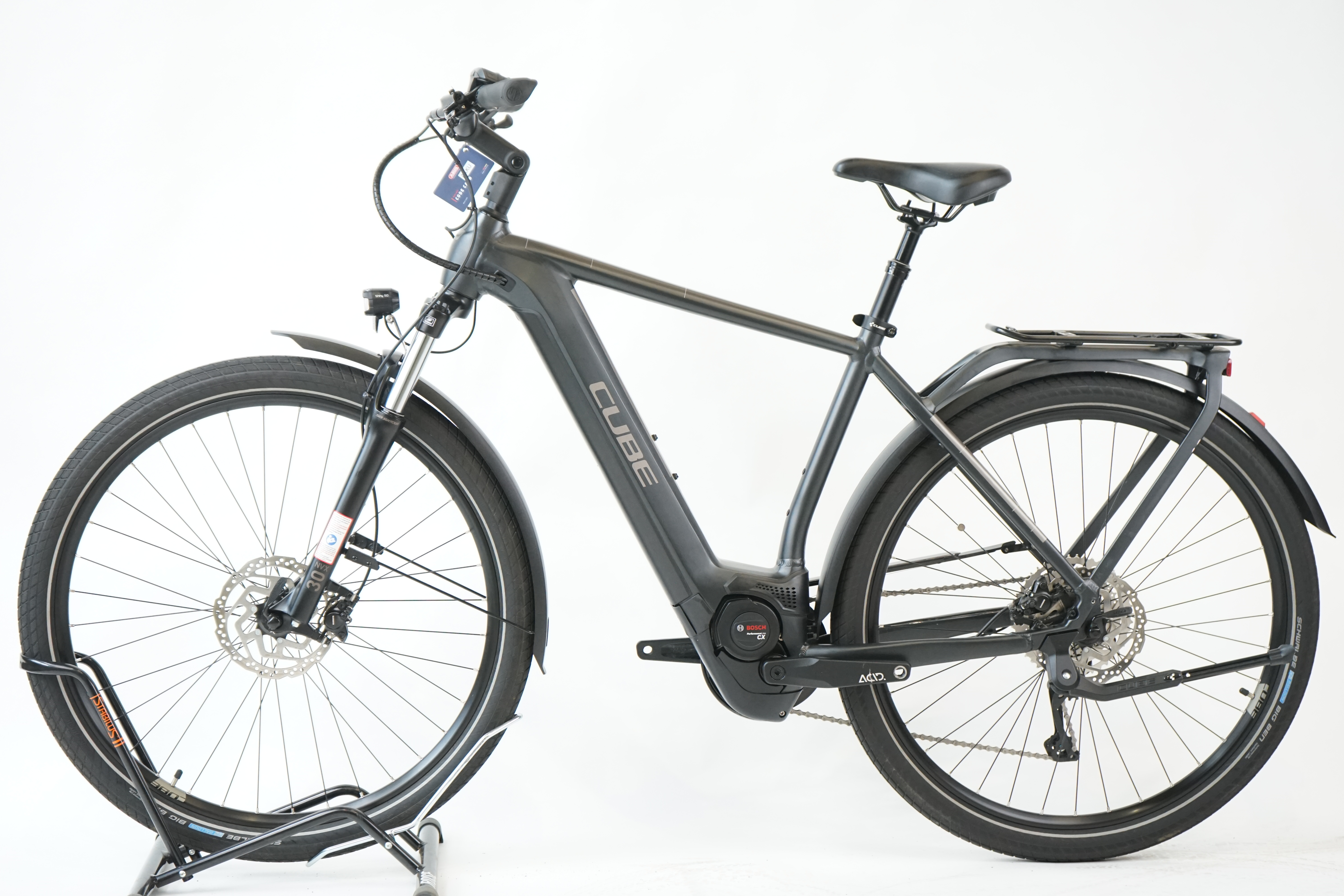 CUBE Kathmandu Hybrid ONE 625 2022