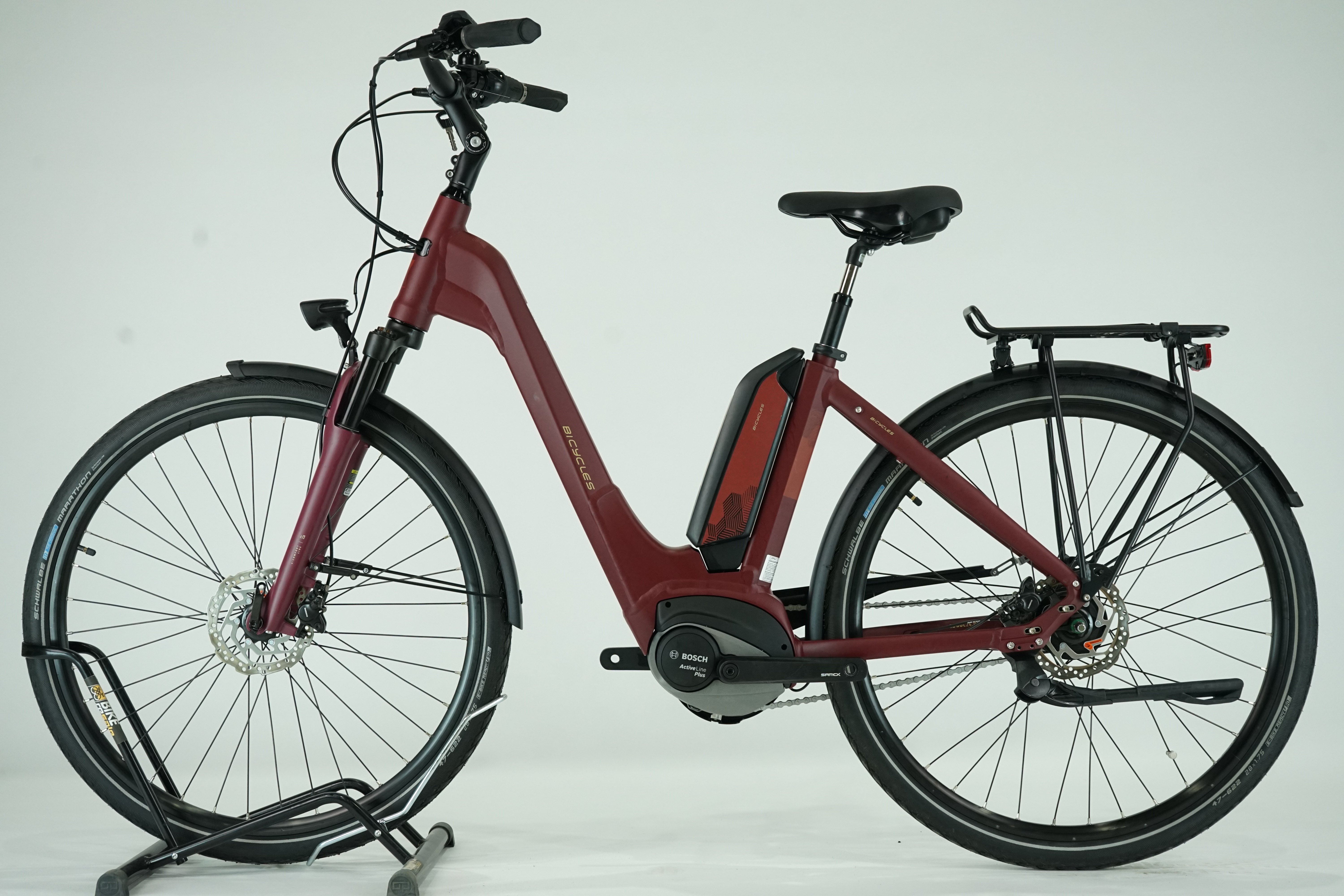 Bicycles Faro 8,5 2023 - City E Bike - 500 Wh - Tiefeinsteiger