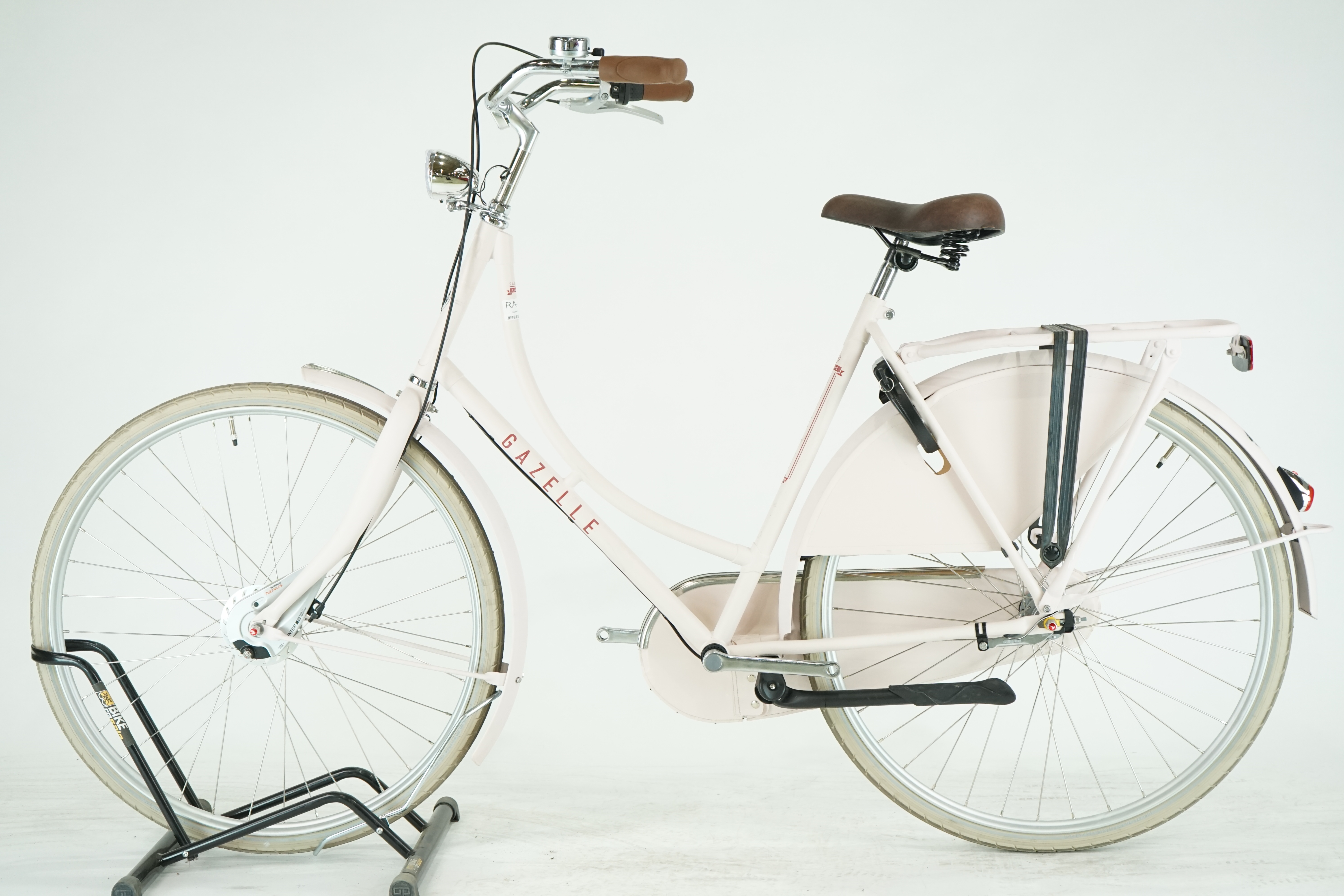 Gazelle Classic 2023 - Citybike - Stahl - Rücktritt - Damen Sport