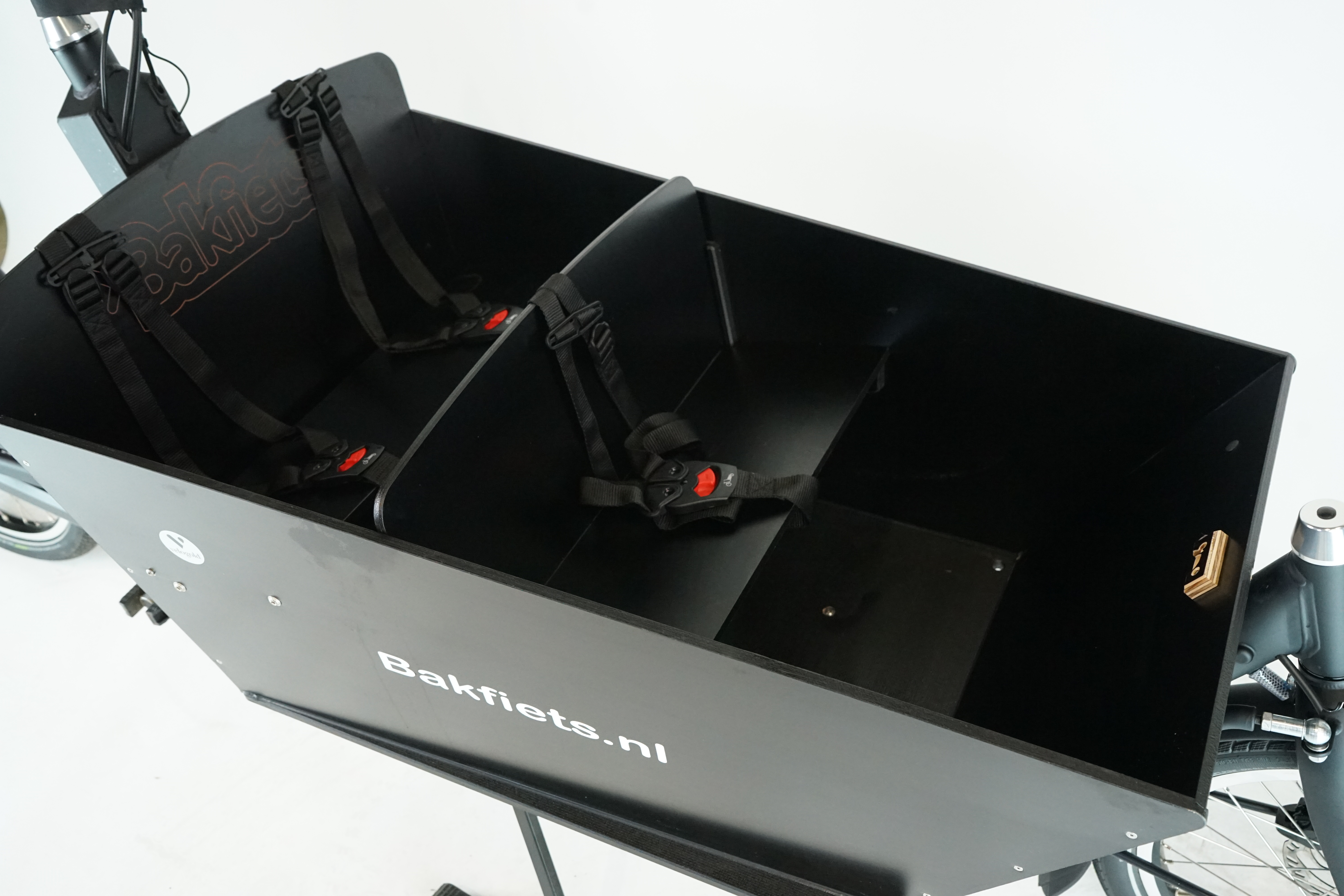 Bakfiets Classic Long Steps 2022 - E Lastenrad - 504 Wh - 20 / 26 Zoll