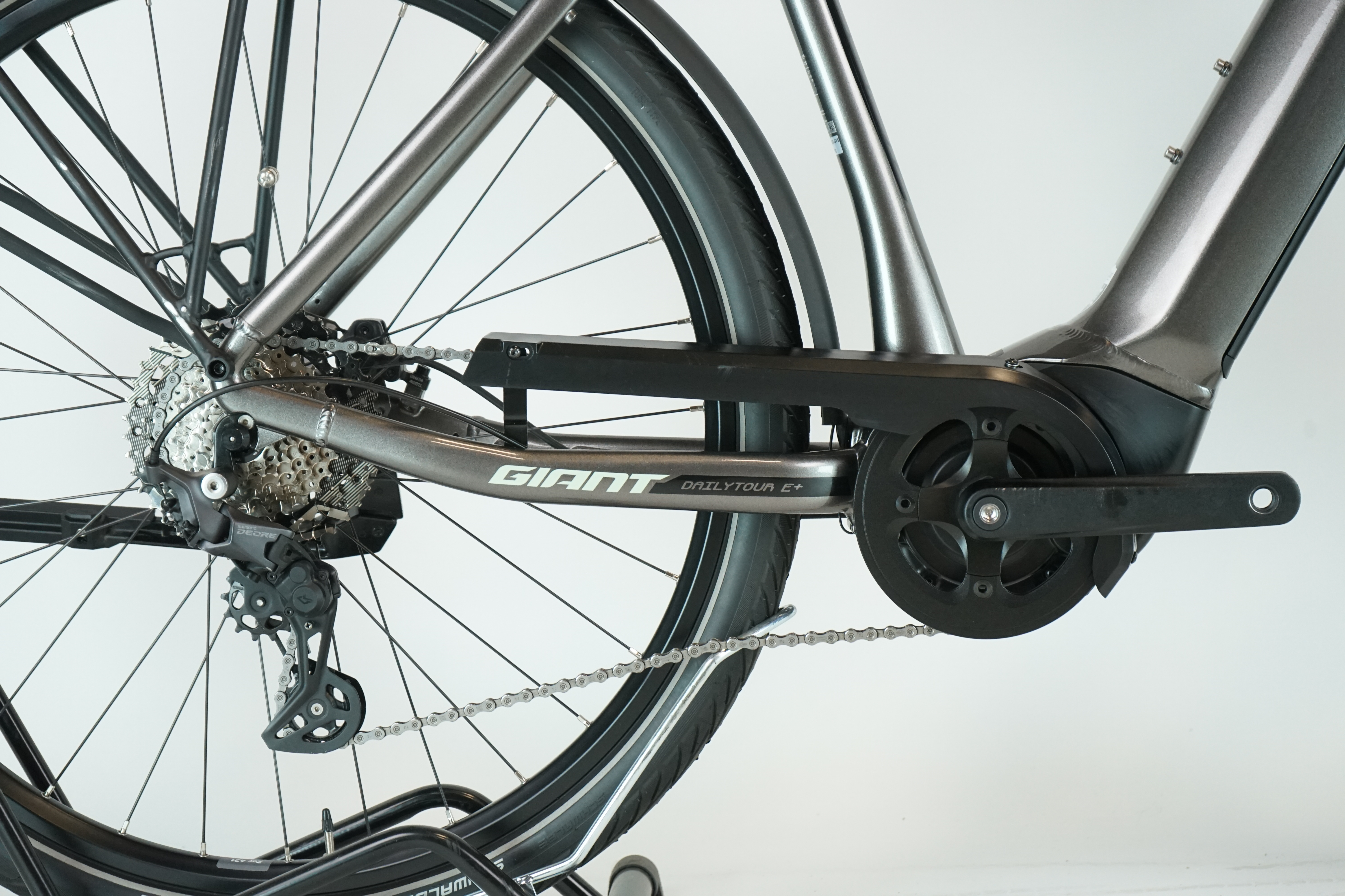 Giant DailyTour E+ 2 D GTS Sport 625 2022 - Trekking E Bike - 625 Wh - Diamant