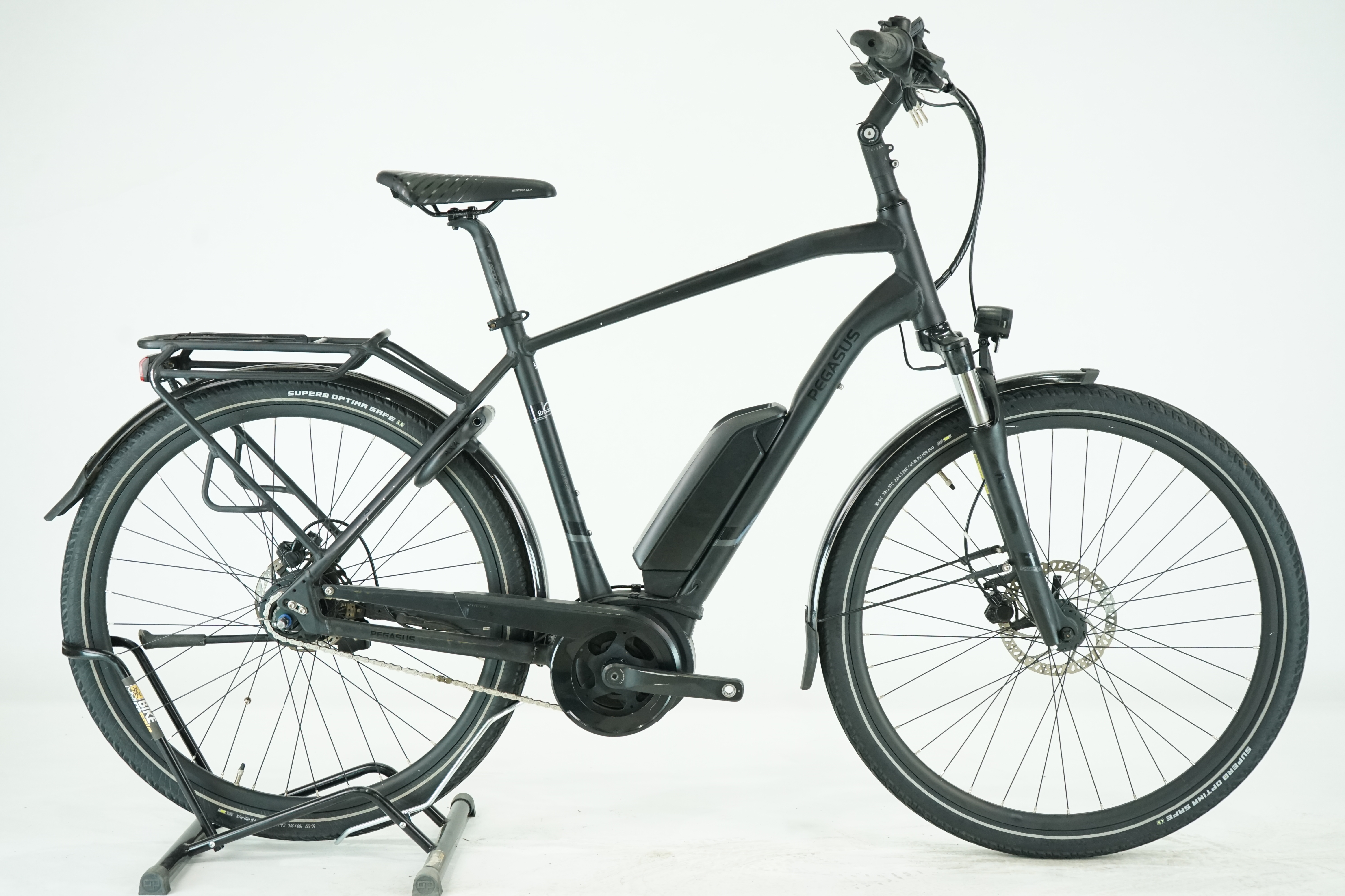 PEGASUS Solero E8R 2022 - City E Bike - 500 Wh - Diamant - 28 Zoll