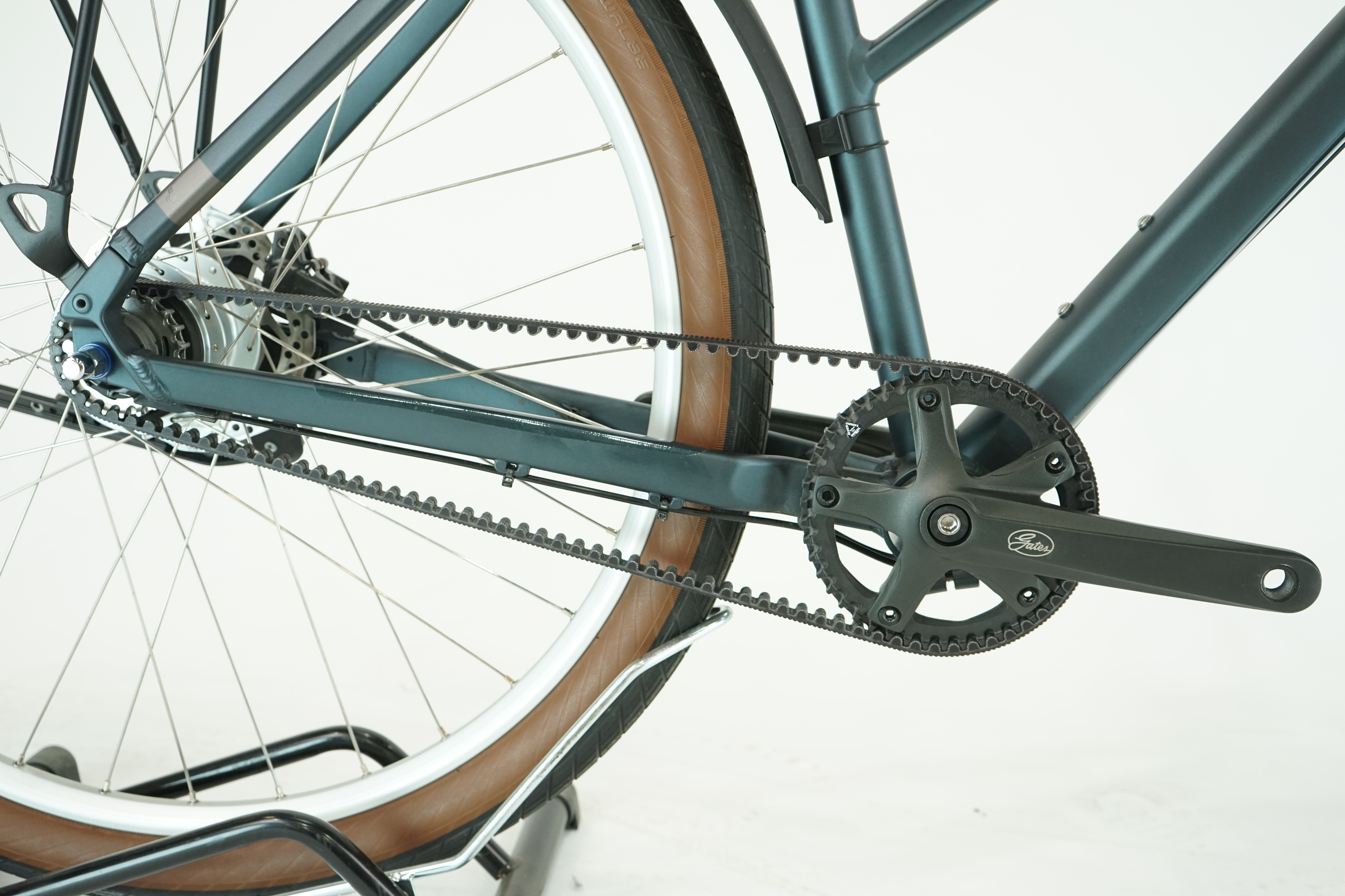 Cube Hyde Pro 2022 - City Bike - Aluminium - Damen Sport