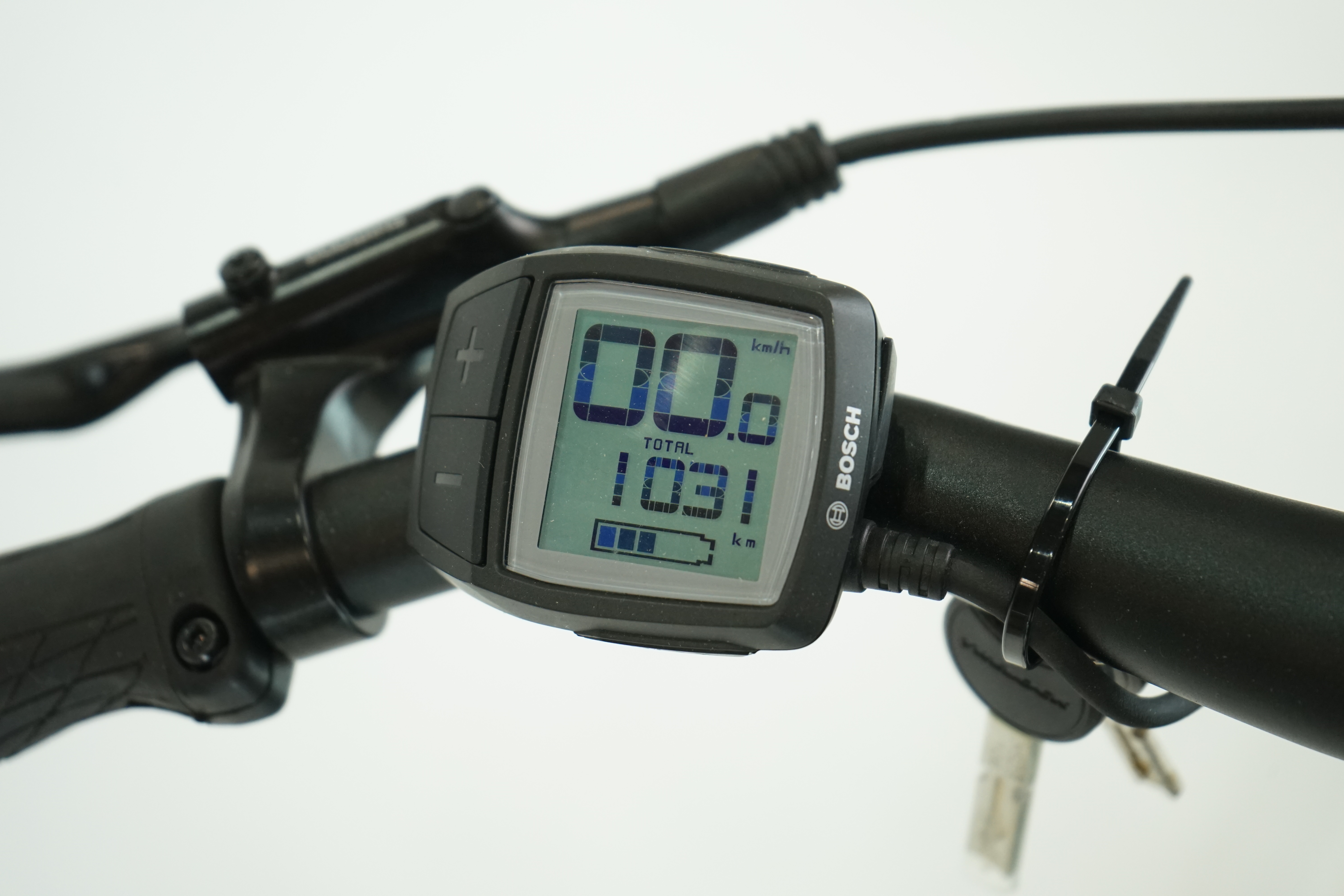 Gudereit ET 3.5 2023 - Trekking E Bike - 625 Wh - Tiefeinsteiger 