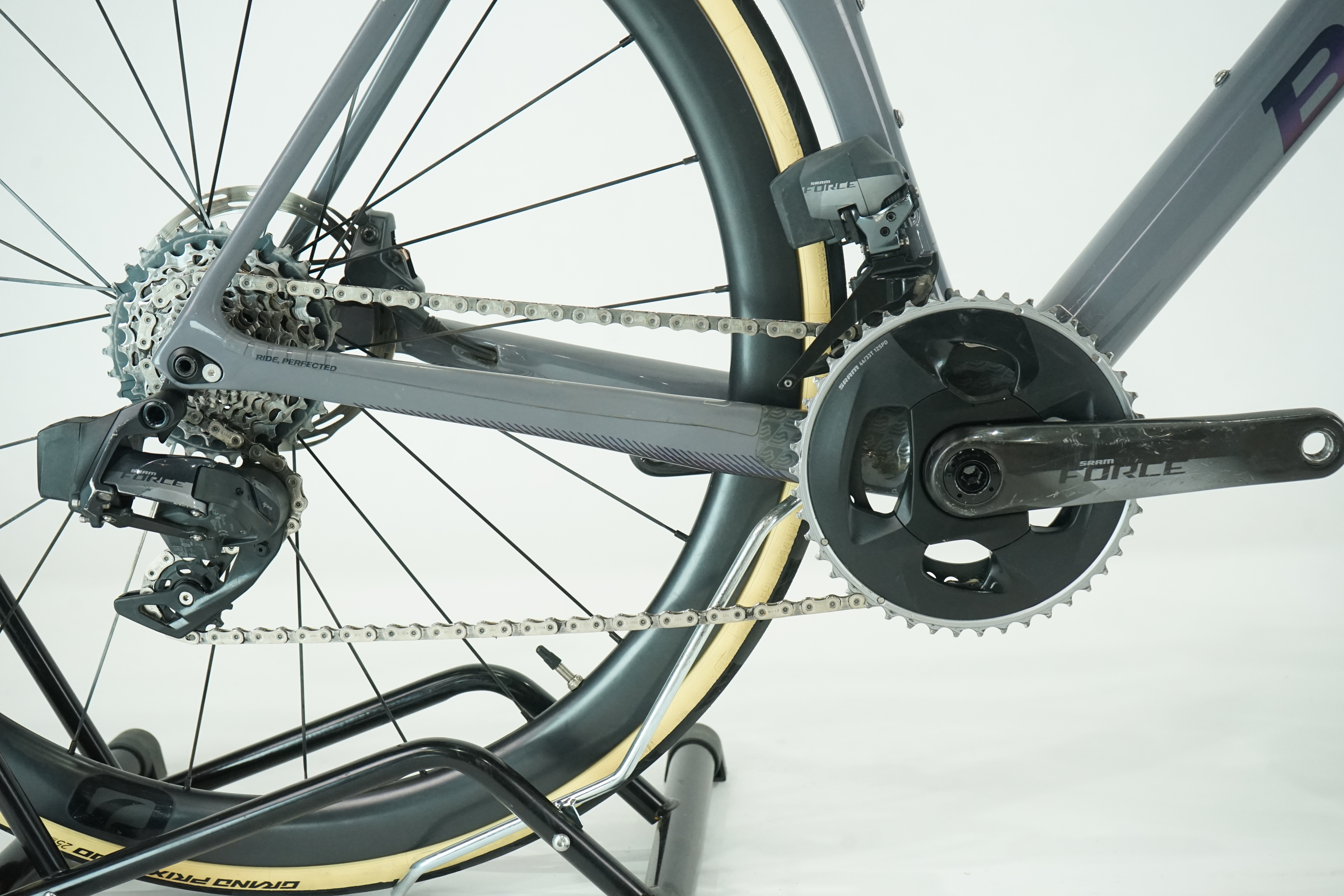 Basso Astra Disc 2021 - Rennrad - Carbon 