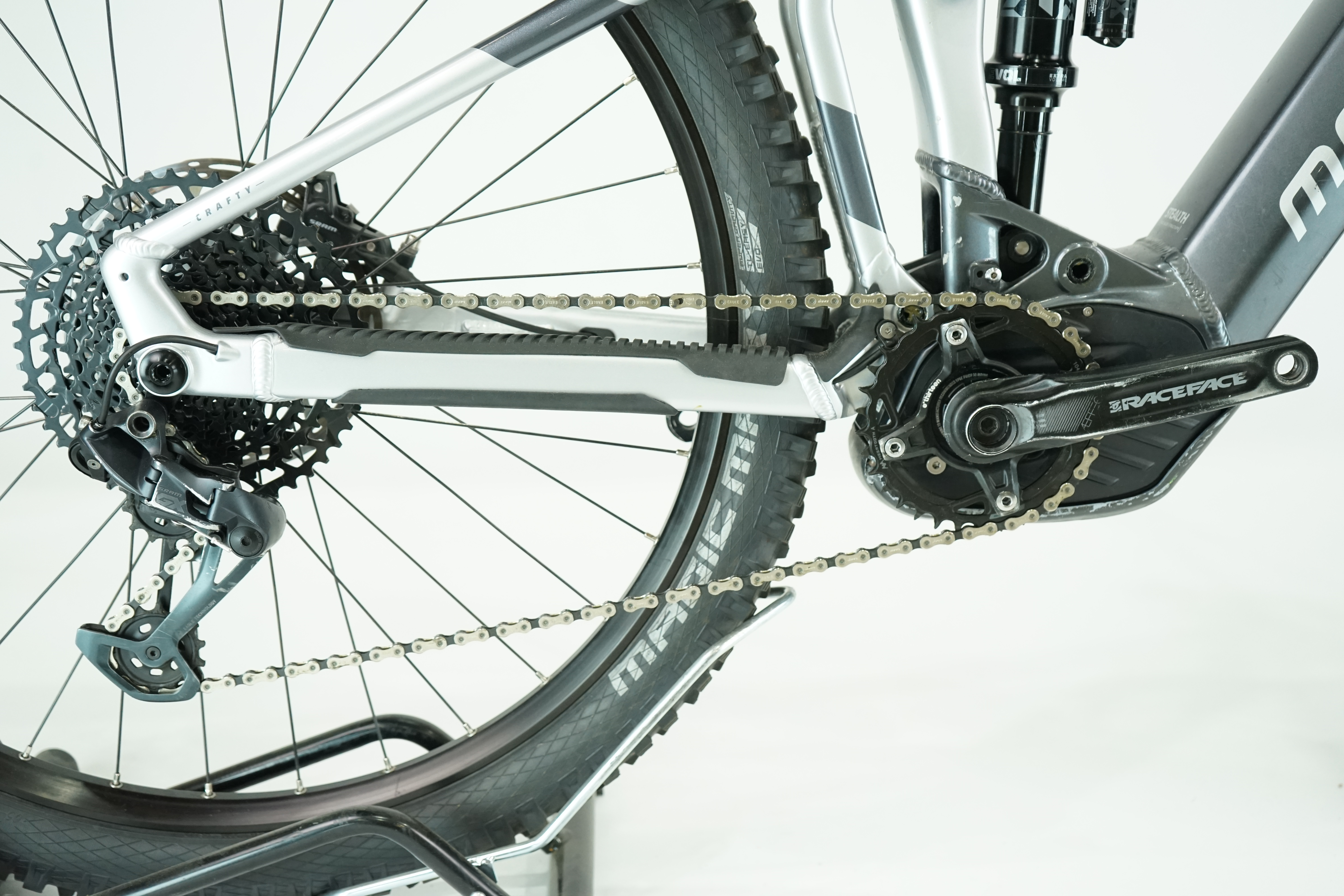 MONDRAKER Crafty R 2022 - Fully E Bike - 750 Wh - Diamant - 29 Zoll