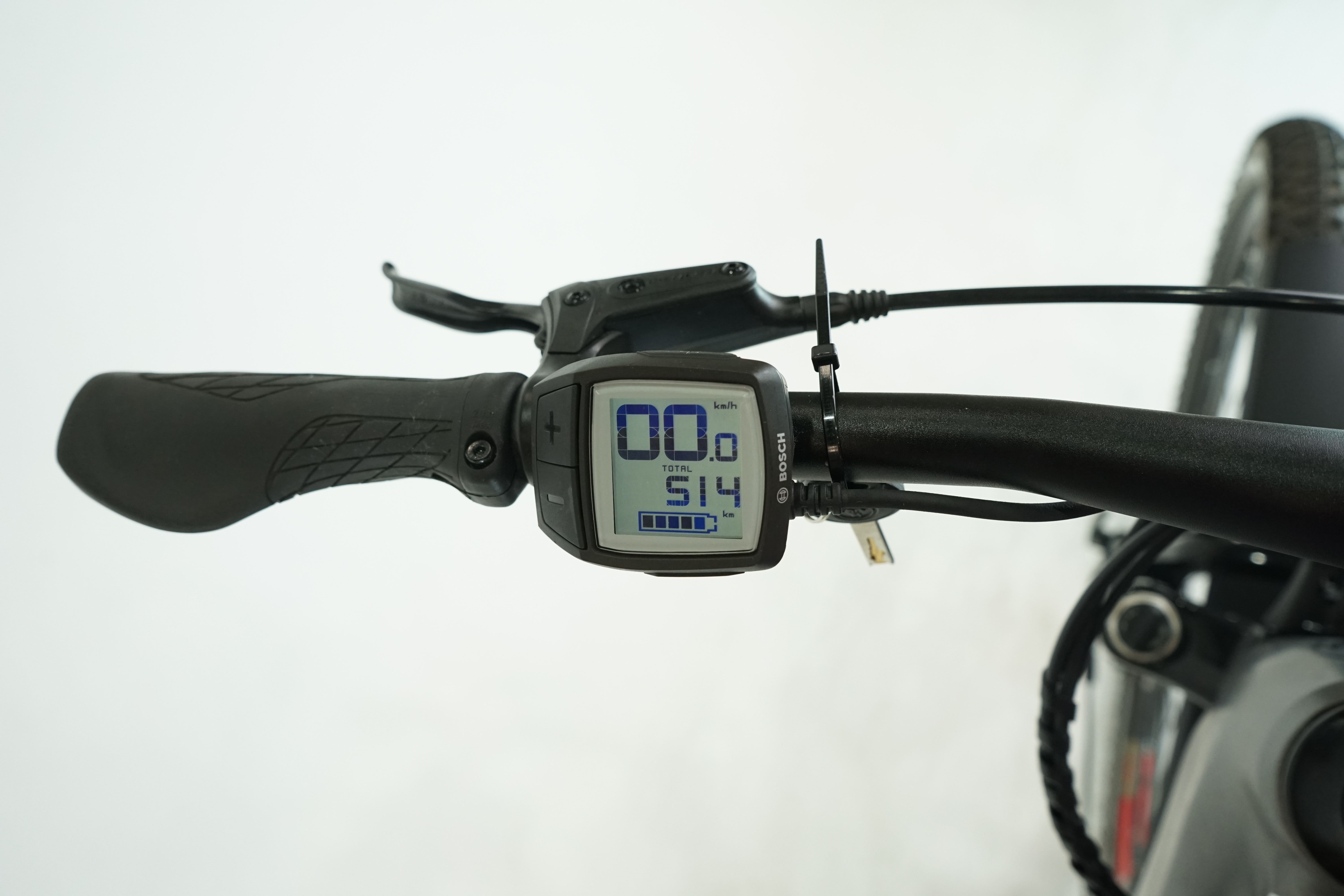 Malaguti Cortina TR 5.0 2022 - Trekking E Bike - 625 Wh - Diamant