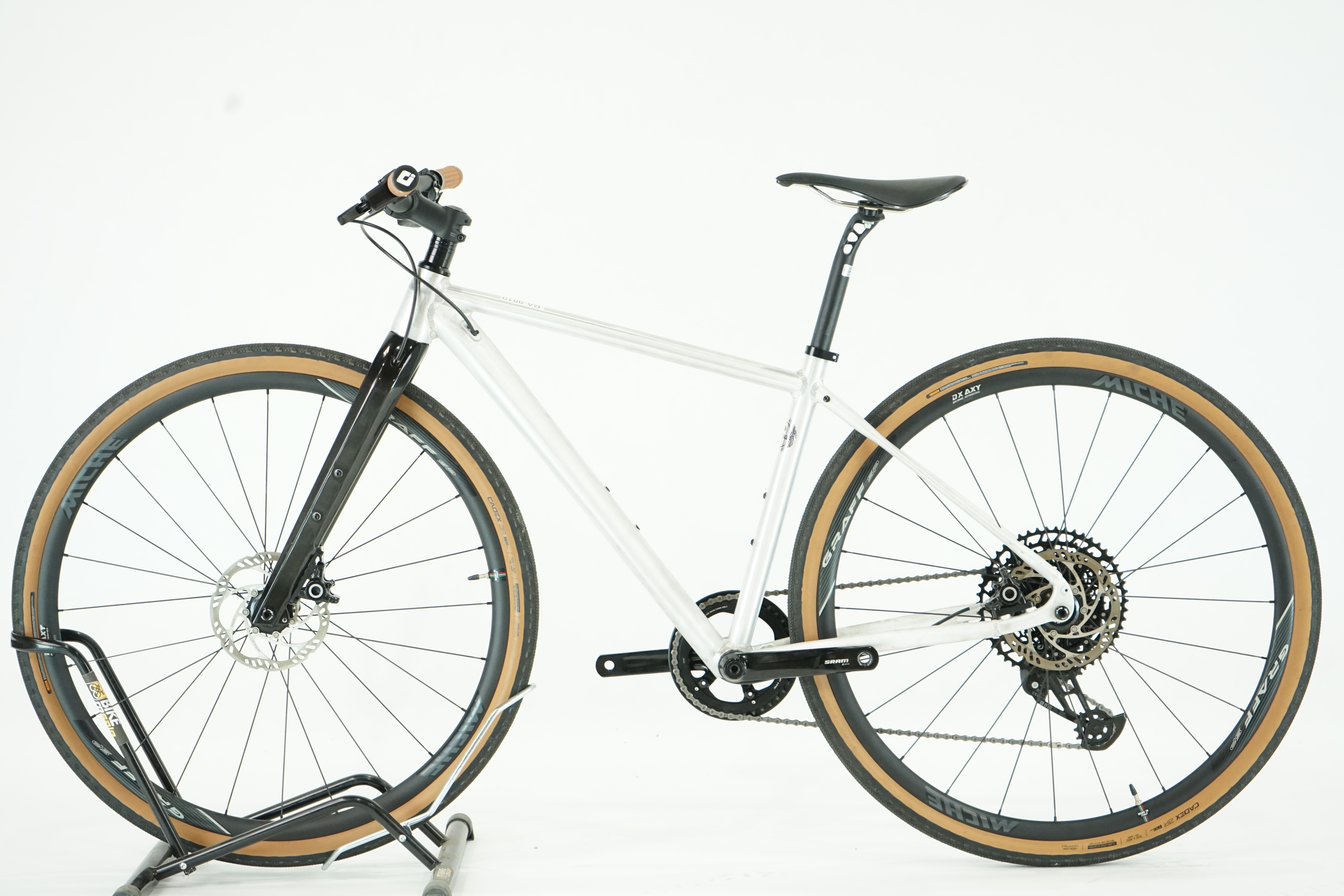 Intec GX2 Custom 2023 - Fitness Bike - Aluminium