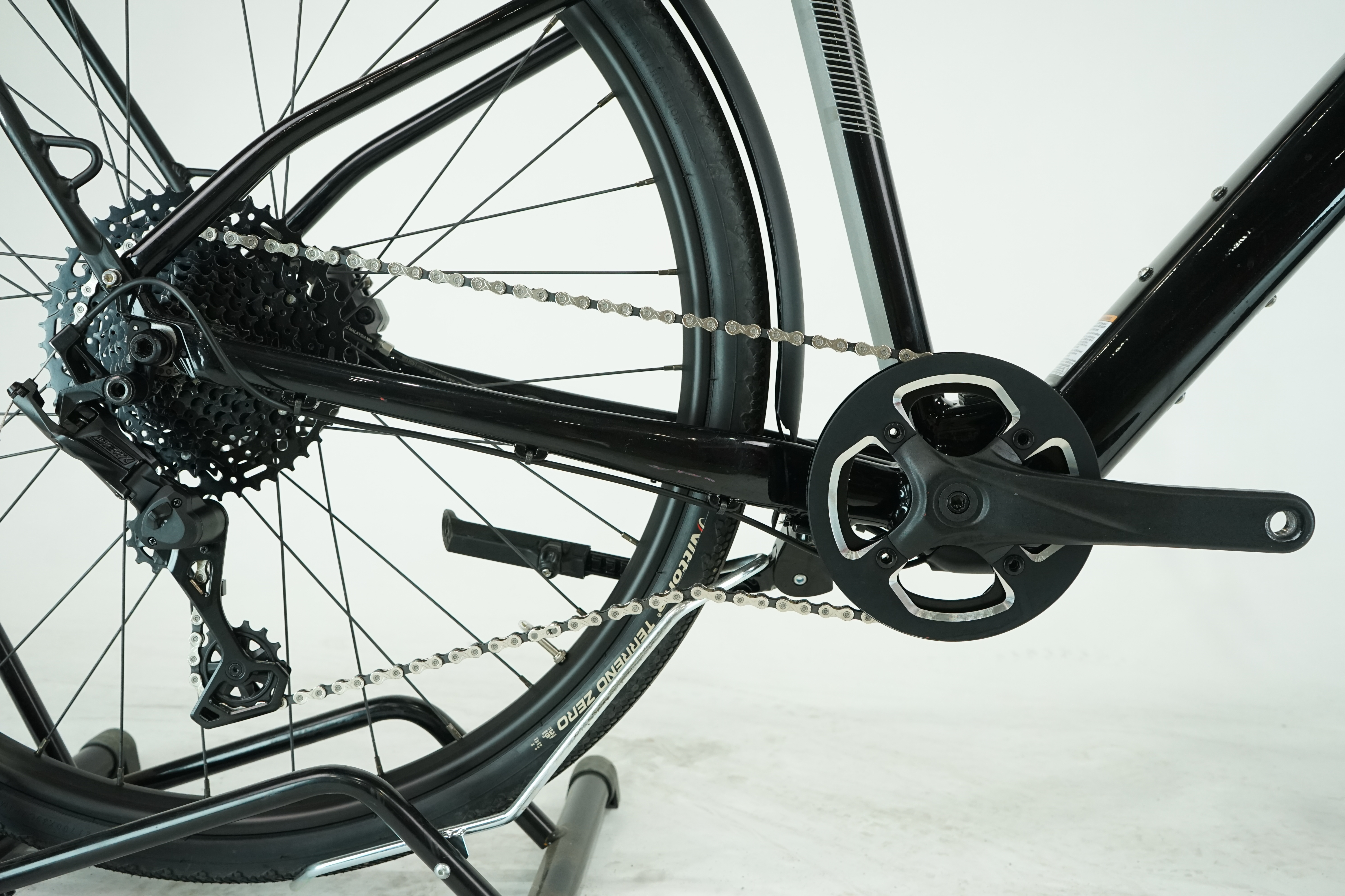 Cannondale Tesoro Neo SL EQ 2022 - City E Bike - 245 Wh - 28 Zoll - Diamant