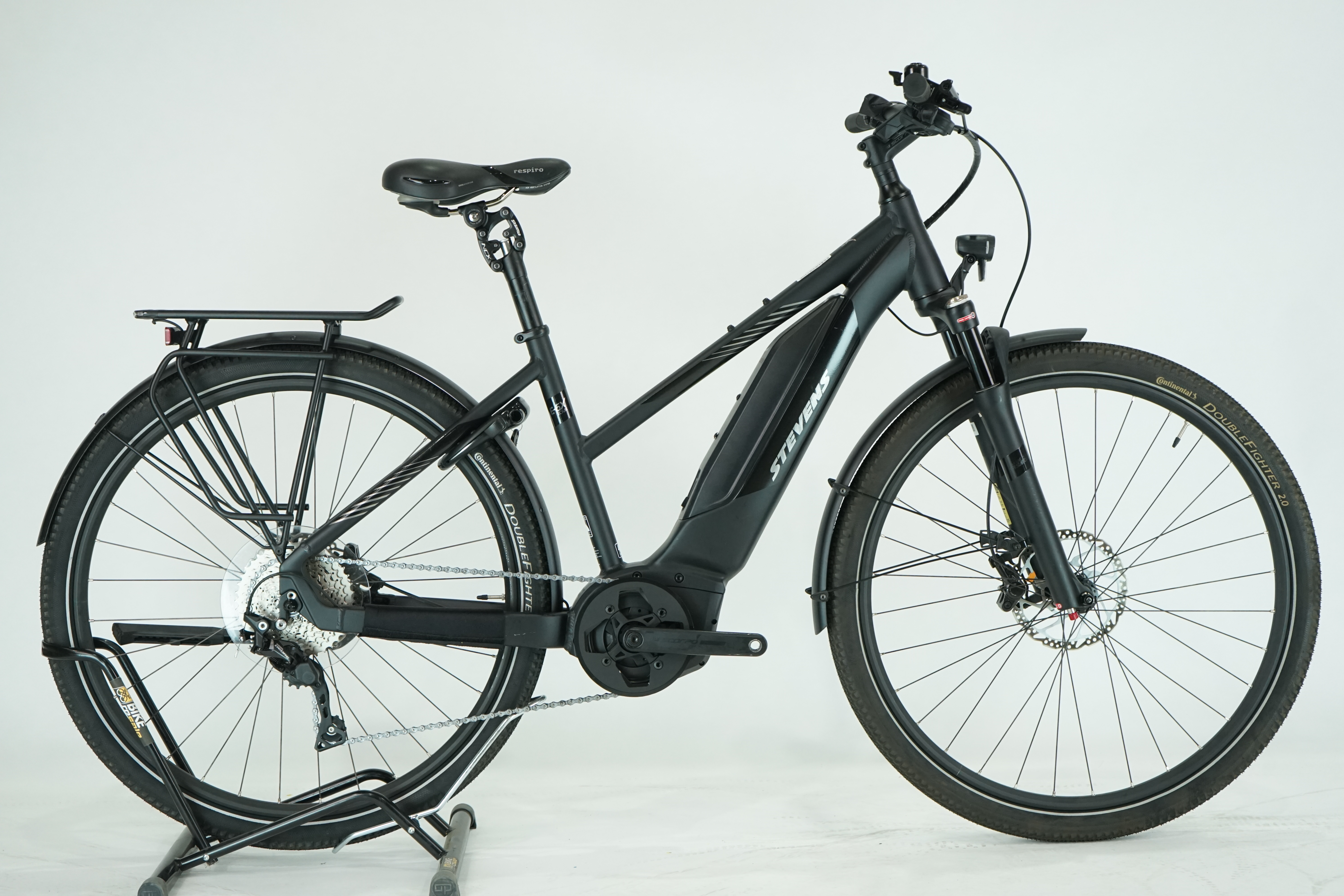 Stevens E-6X Tour 2022 - Trekking E Bike - 500 Wh - Damen Sport