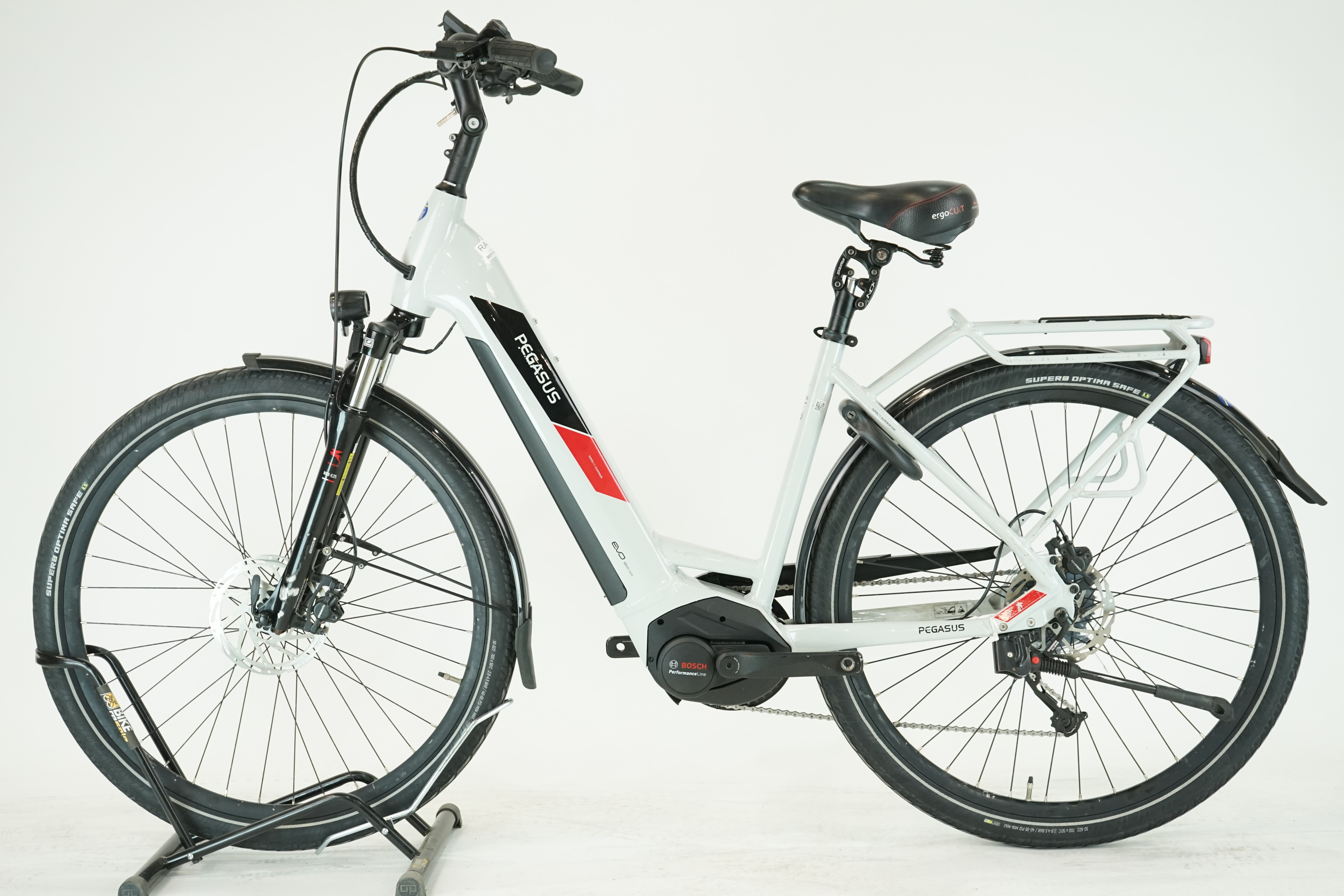 Pegasus Solero Evo 8 2022 - Trekking E Bike - 500 Wh - Tiefeinstieg