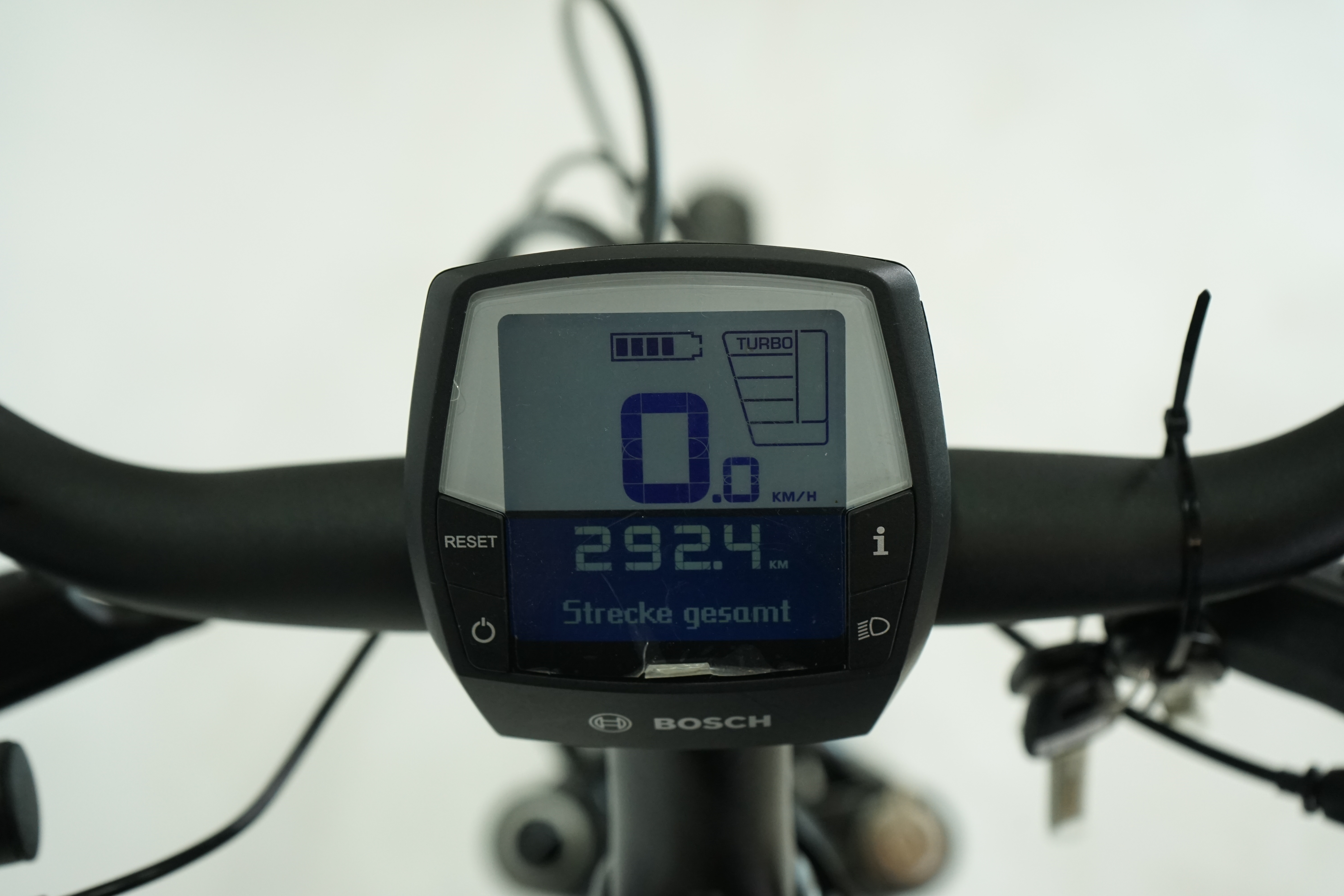 Pegasus Premio EVO 5 Comfort 2023 - City E Bike - 625 Wh - Tiefeinsteiger