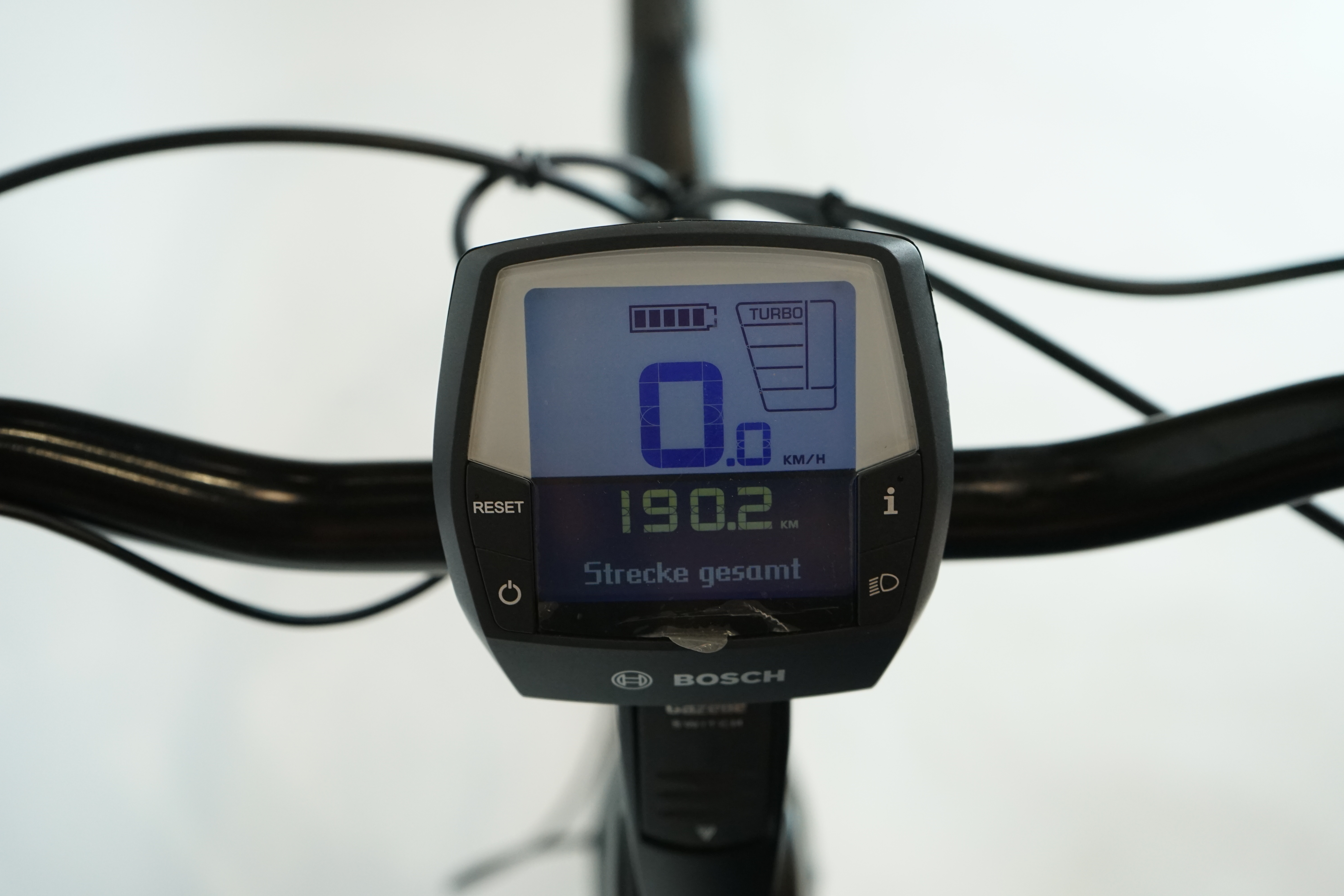 Gazelle Arroyo C8 HMB Elite 2022 - City E Bike - 500 Wh - Tiefeinsteiger