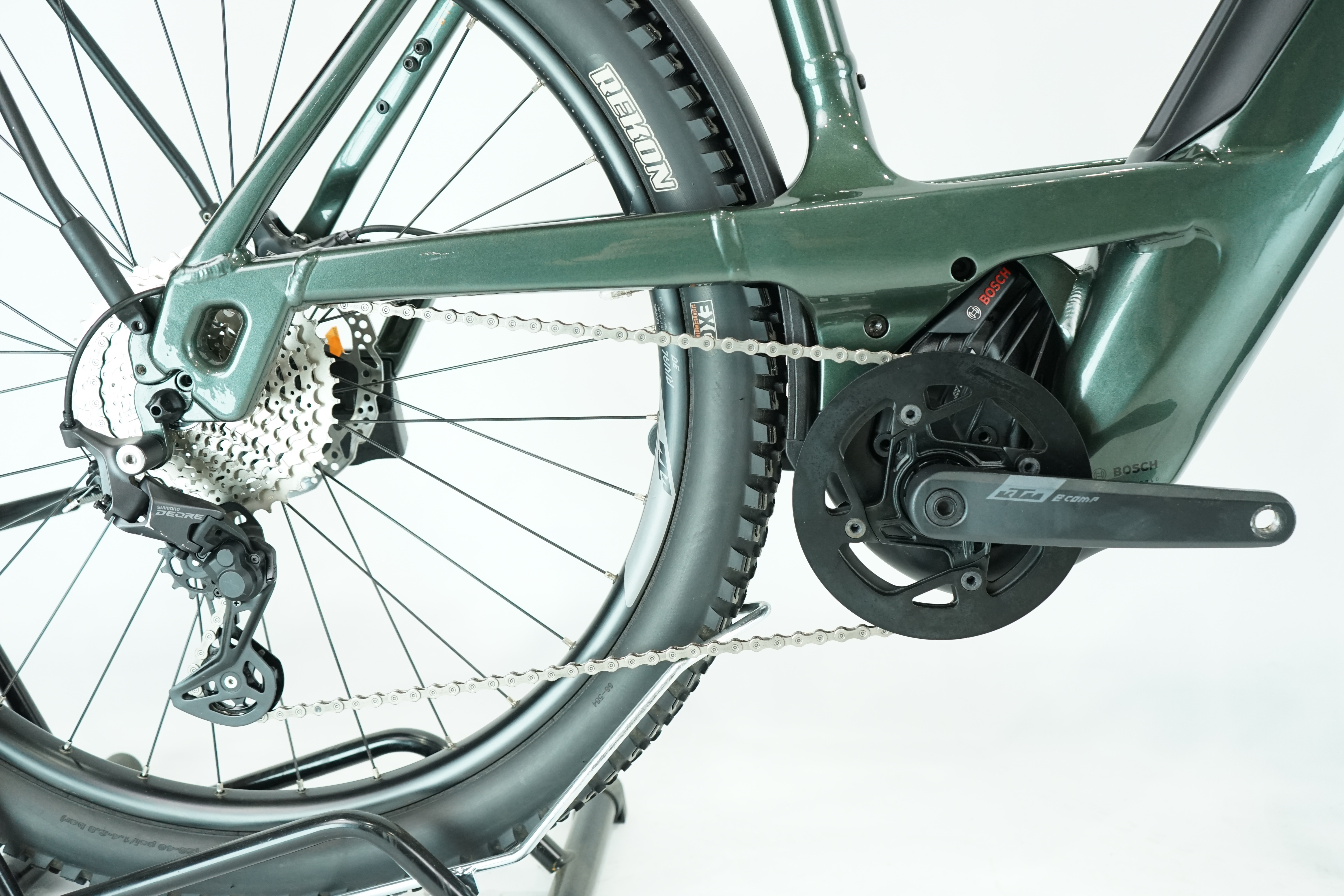 KTM Macina Aera 671 LFC 2022 - Trekking E Bike - 625 Wh - 27,5 Zoll - Tiefeinsteiger