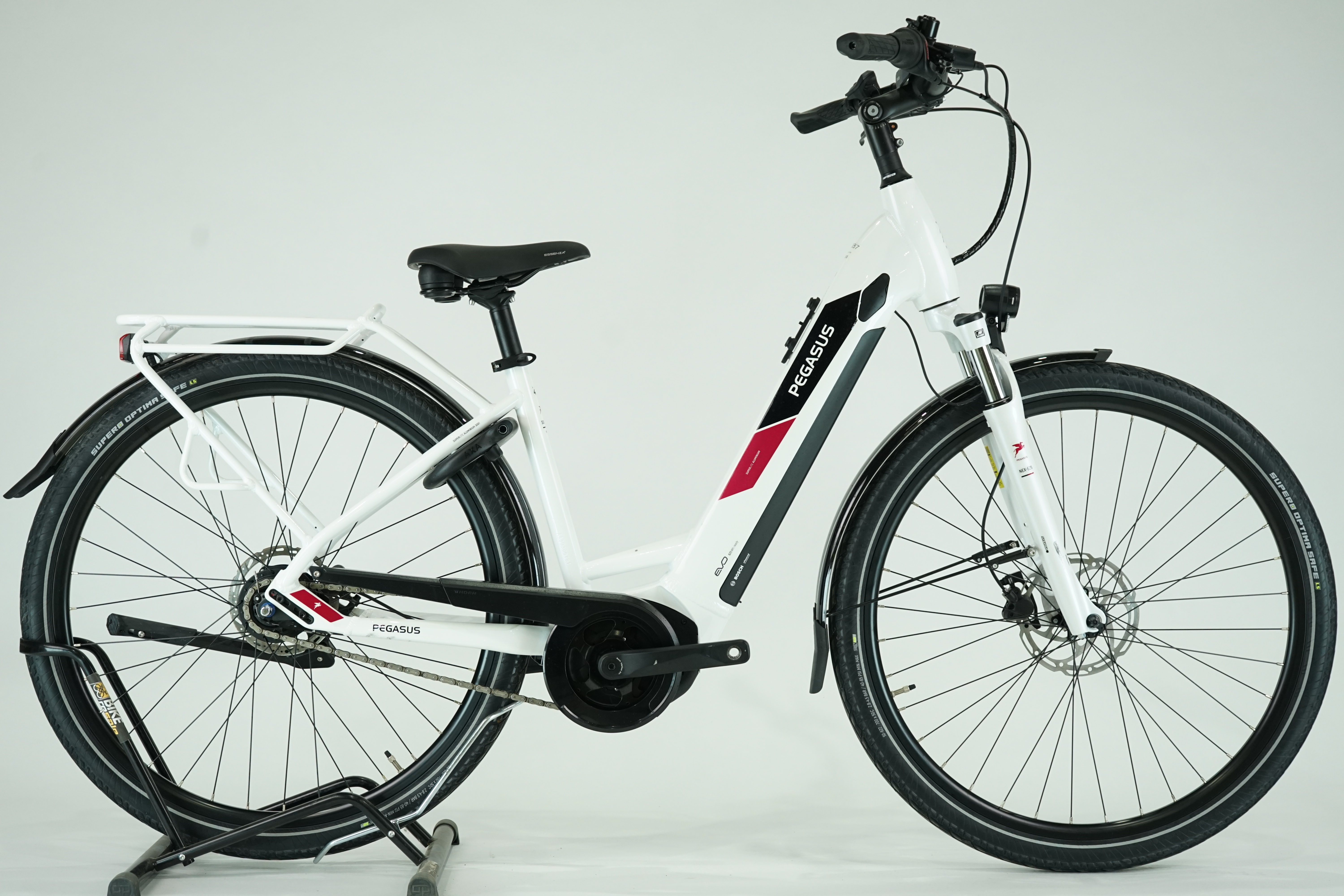 PEGASUS Solero EVO 8R 2022 - City E Bike - 625 Wh - Tiefeinsteiger - 28 Zoll