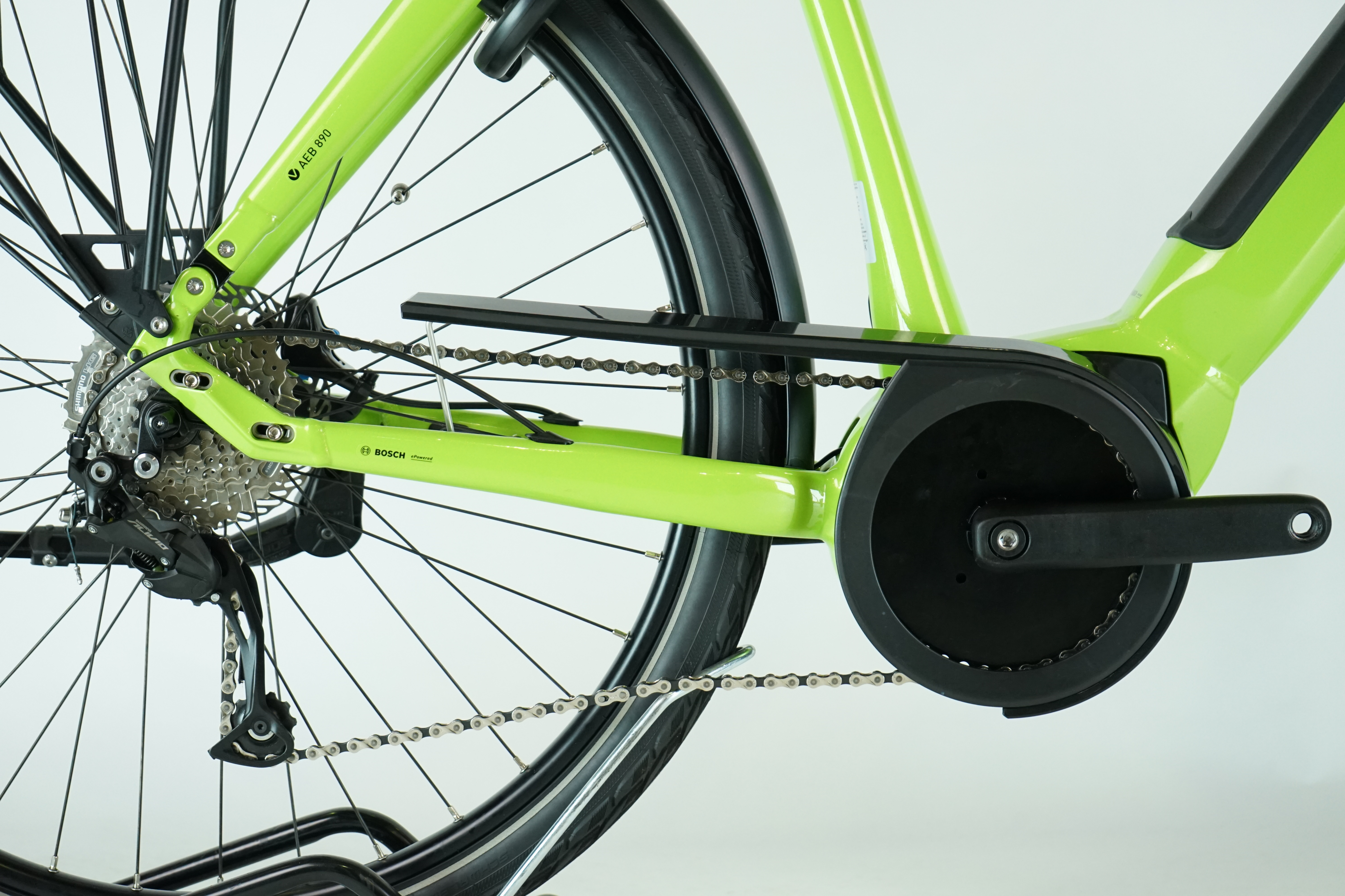 Velo de Ville AEB 890 2022 - Trekking E Bike - 625Wh - Diamant